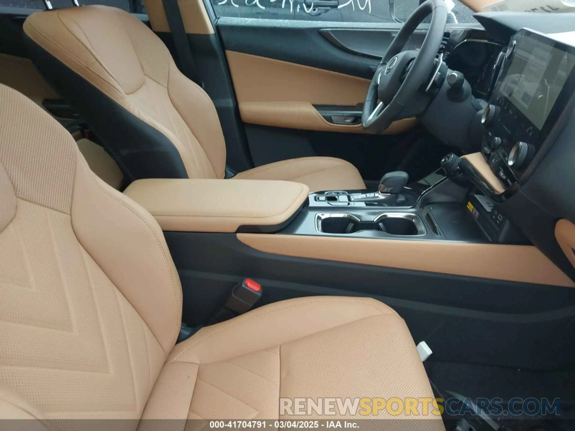 14 Фотография поврежденного автомобиля 2T2HKCEZ3SC043032 LEXUS NX 350H 2025