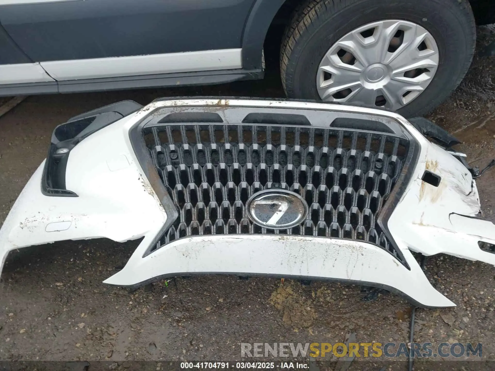 18 Фотография поврежденного автомобиля 2T2HKCEZ3SC043032 LEXUS NX 350H 2025