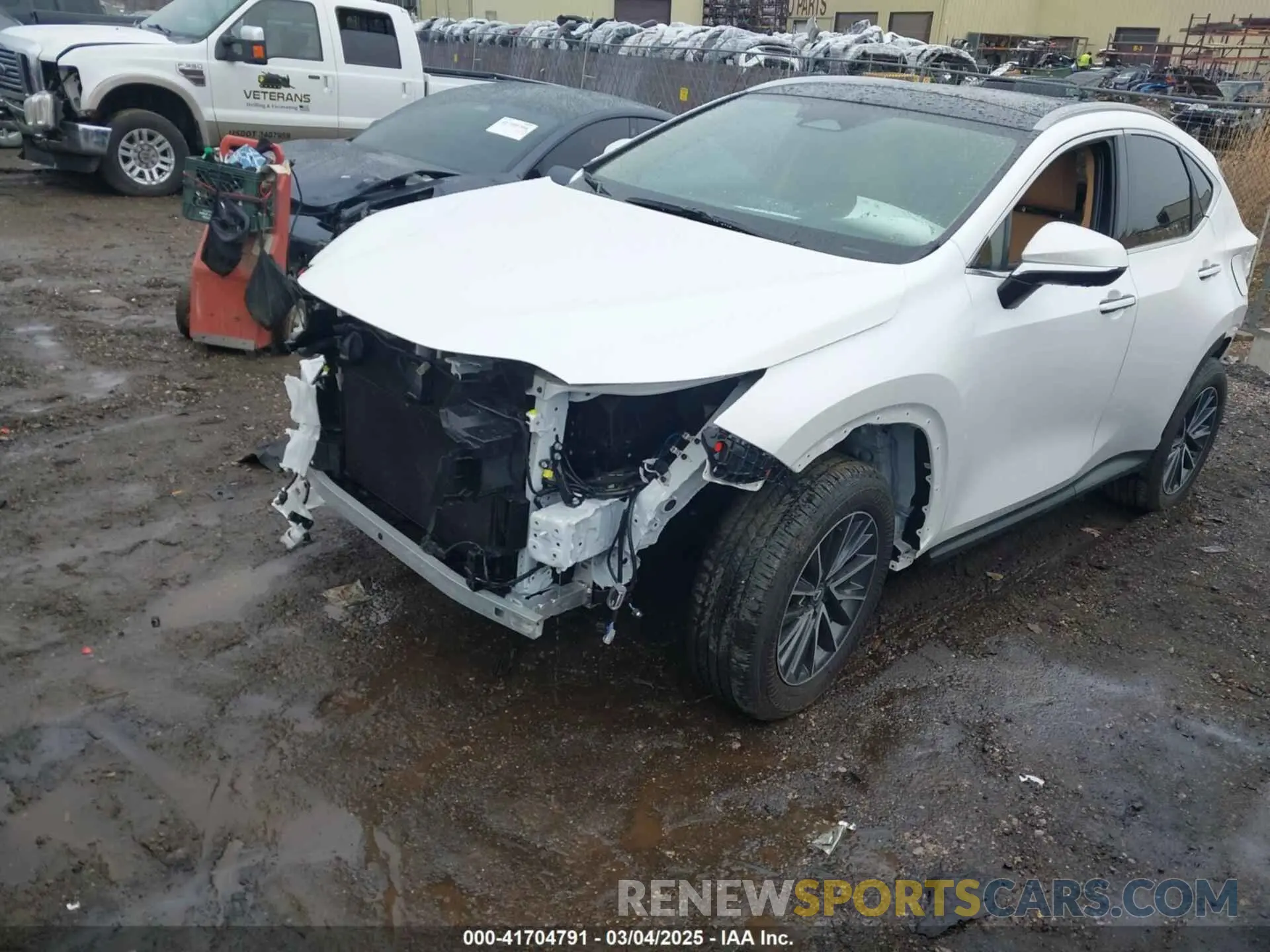 2 Фотография поврежденного автомобиля 2T2HKCEZ3SC043032 LEXUS NX 350H 2025