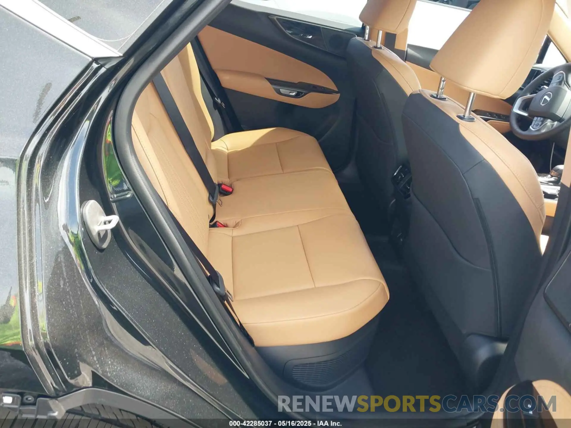 8 Photograph of a damaged car JTJGKCEZXS5034774 LEXUS NX 350H 2025