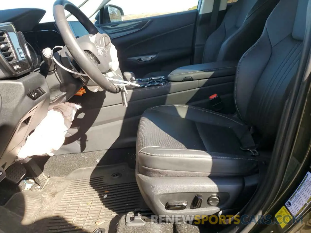 7 Photograph of a damaged car 2T2AKCEZ4RC022704 LEXUS NX 350H BA 2024