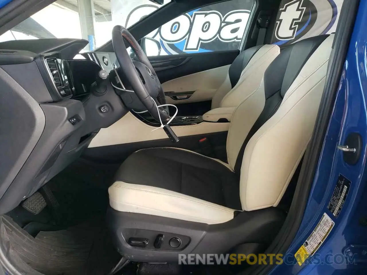 7 Photograph of a damaged car 2T2GKCEZ0RC017557 LEXUS NX 350H BA 2024