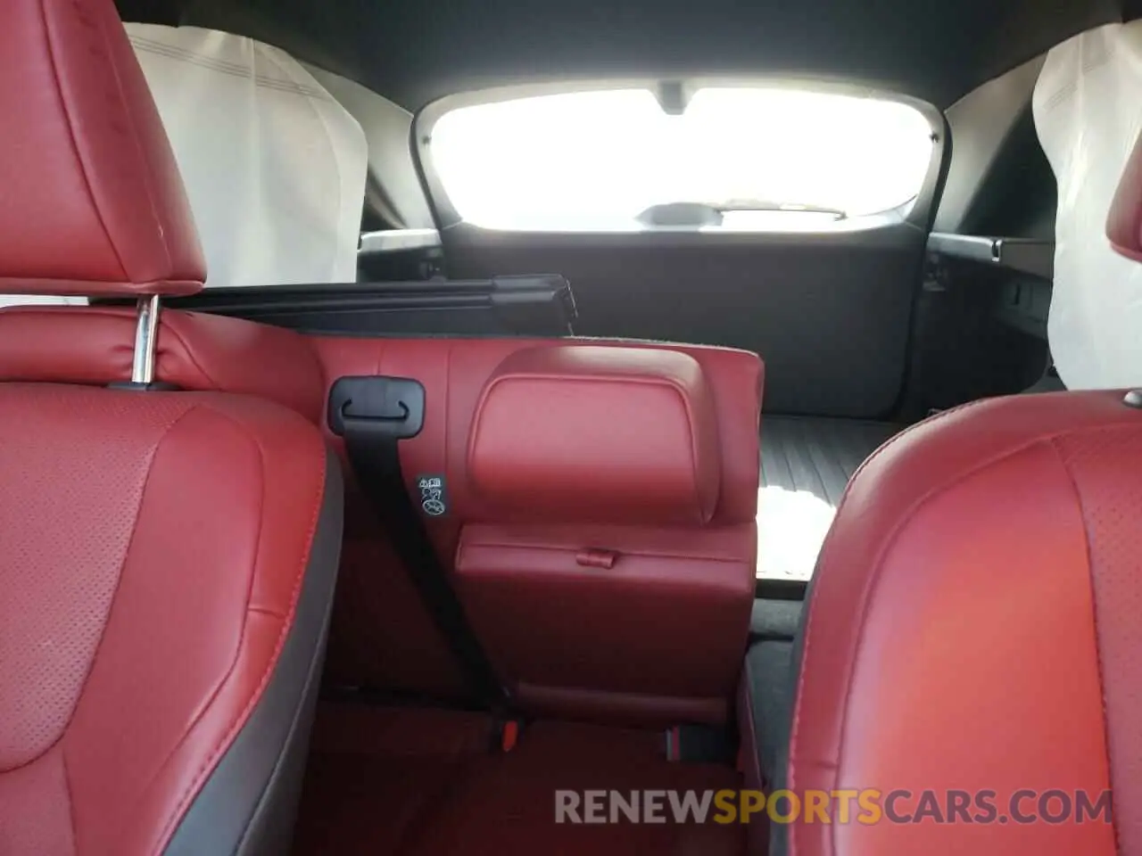 10 Фотография поврежденного автомобиля JTJGKCEZ3R2019528 LEXUS NX 350H BA 2024
