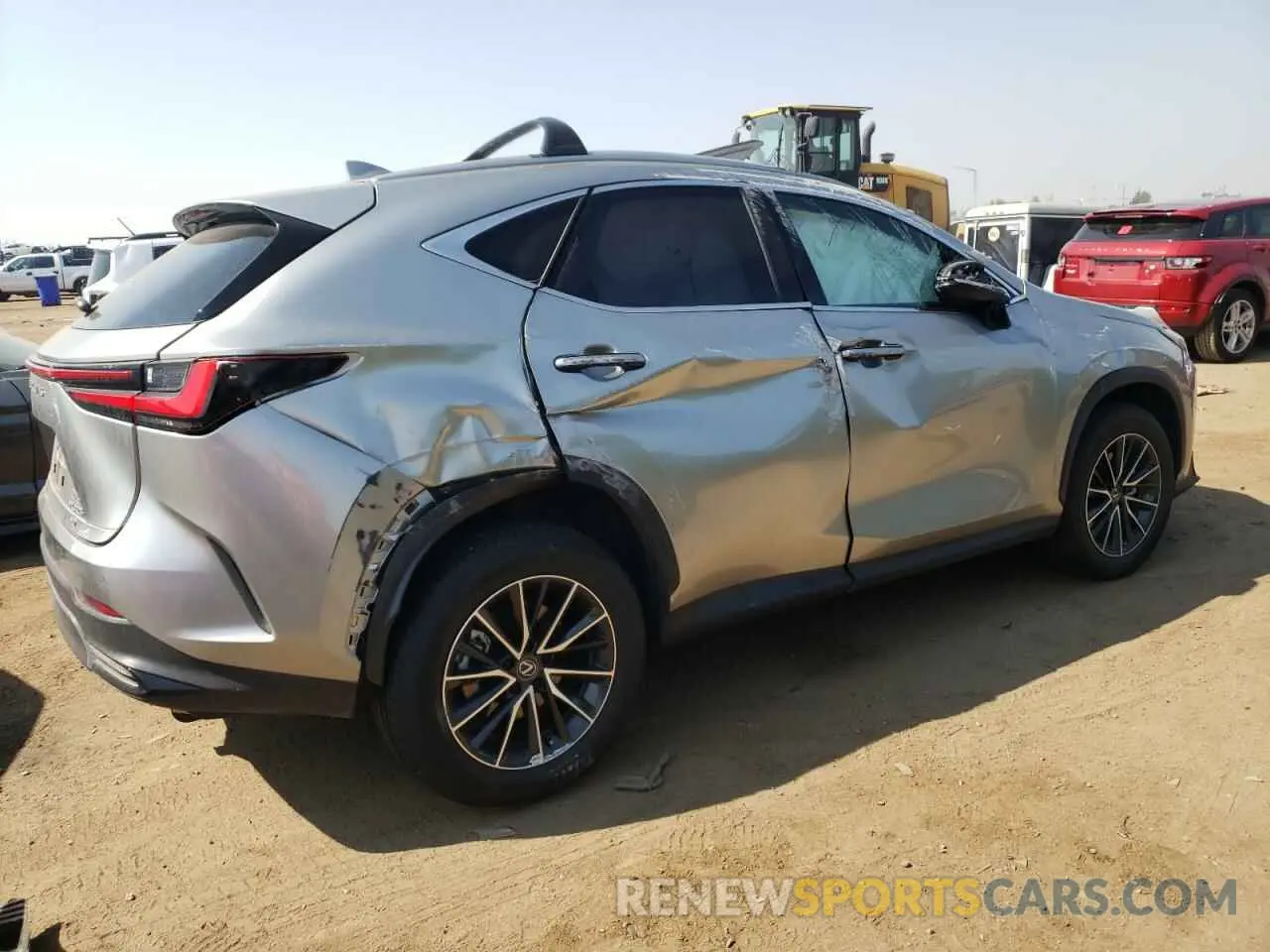 3 Фотография поврежденного автомобиля JTJGKCEZ3R2019528 LEXUS NX 350H BA 2024
