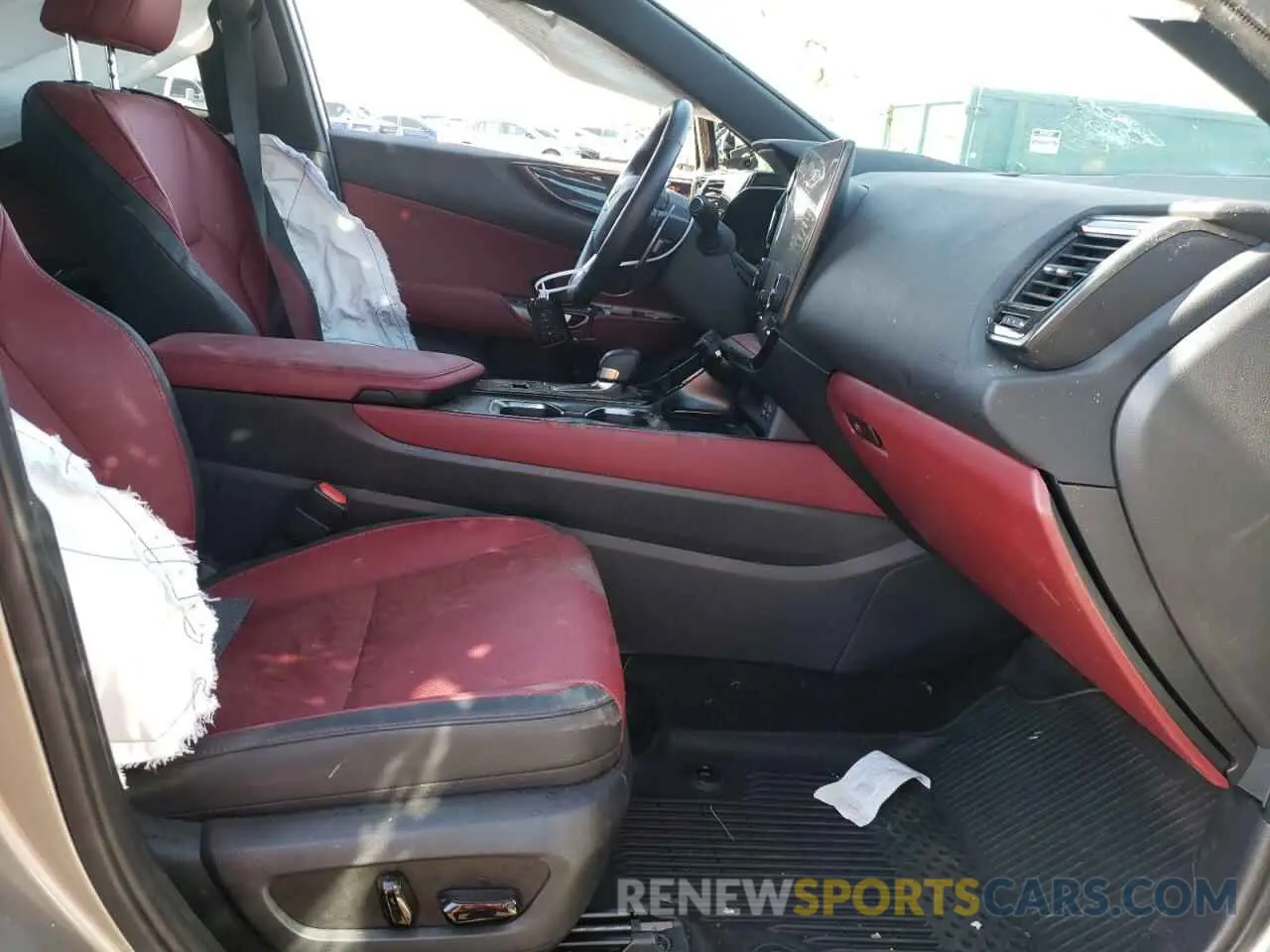 7 Фотография поврежденного автомобиля JTJGKCEZ3R2019528 LEXUS NX 350H BA 2024