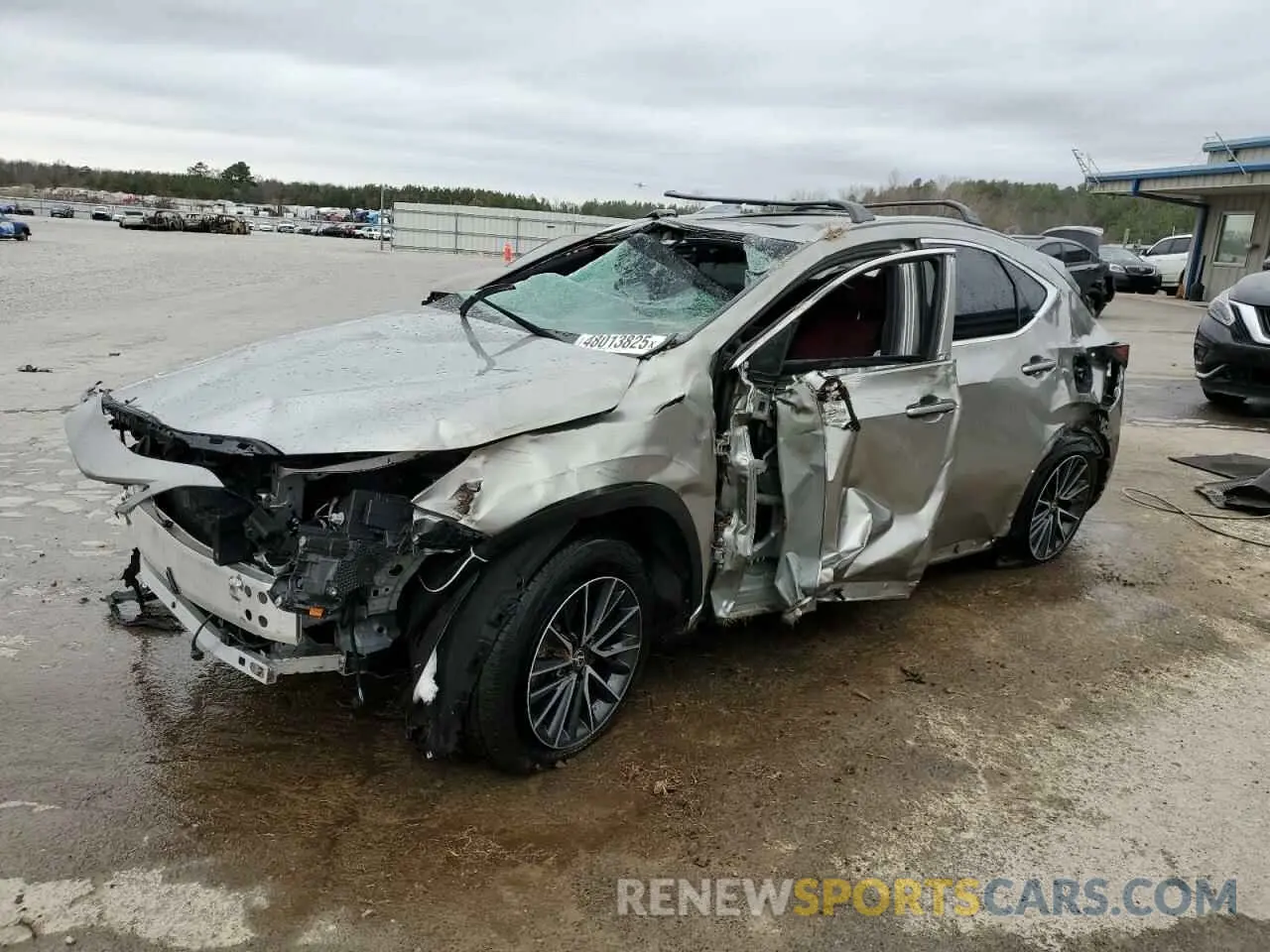 1 Фотография поврежденного автомобиля 2T2GKCEZ1SC047415 LEXUS NX 350H BA 2025