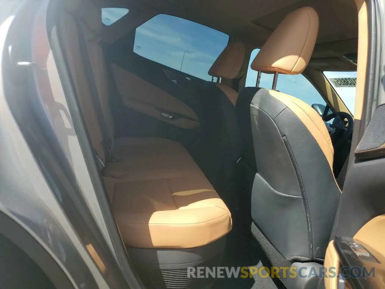 11 Photograph of a damaged car 2T2GKCEZ3SC040255 LEXUS NX 350H BA 2025