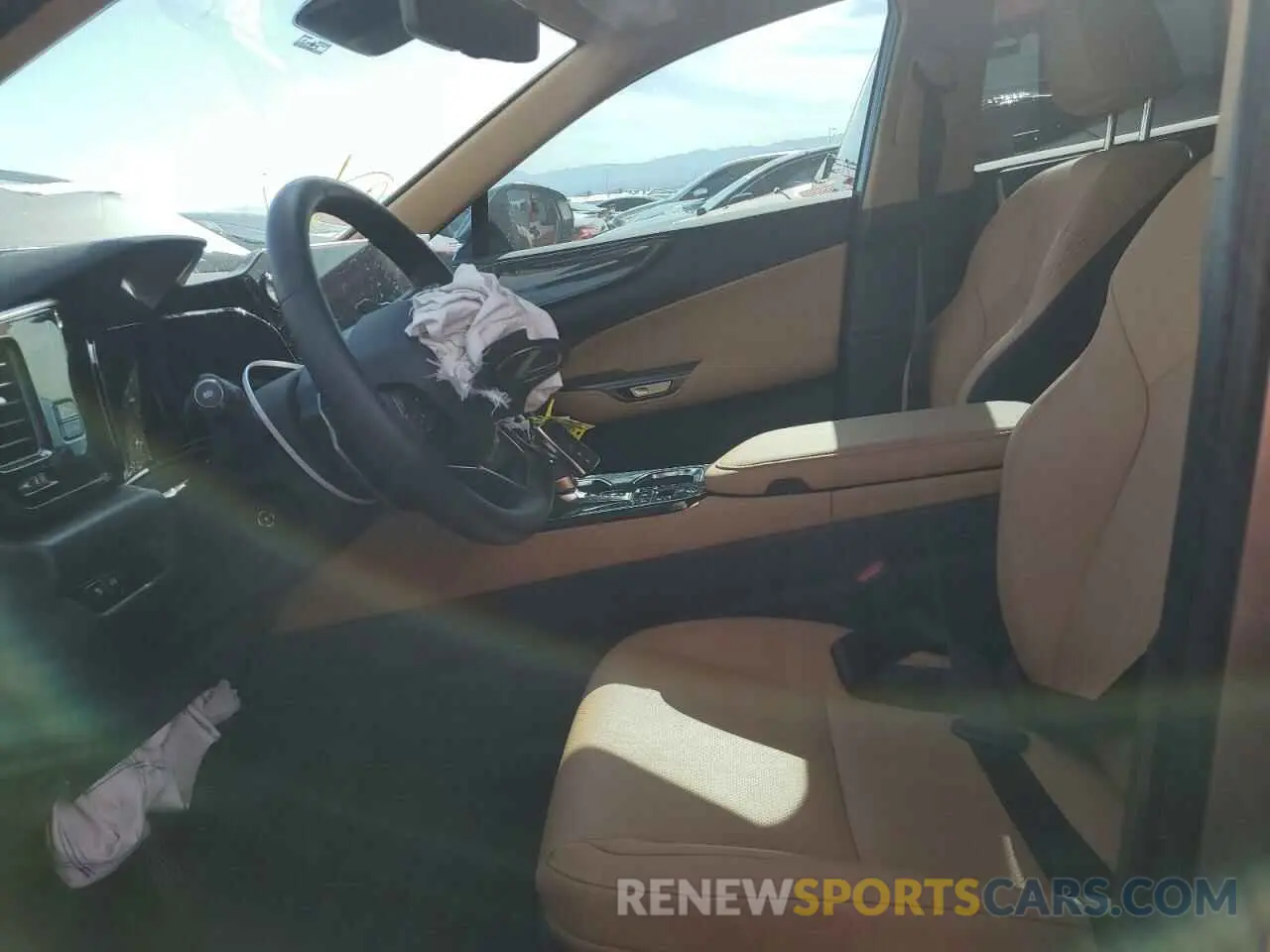7 Photograph of a damaged car 2T2GKCEZ3SC040255 LEXUS NX 350H BA 2025