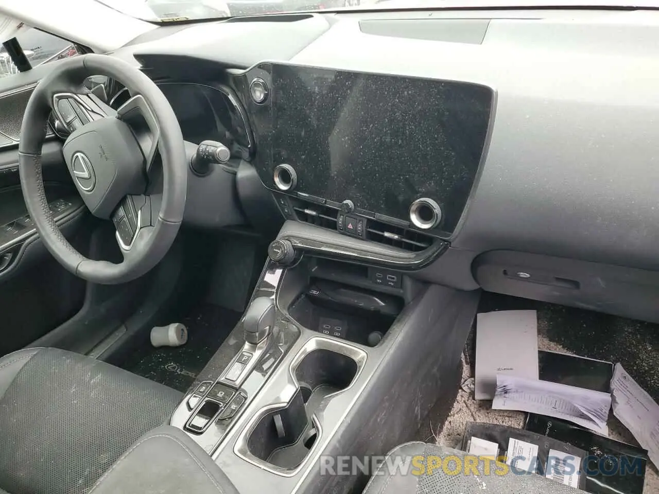 8 Photograph of a damaged car 2T2HKCEZ5SC032842 LEXUS NX 350H BA 2025