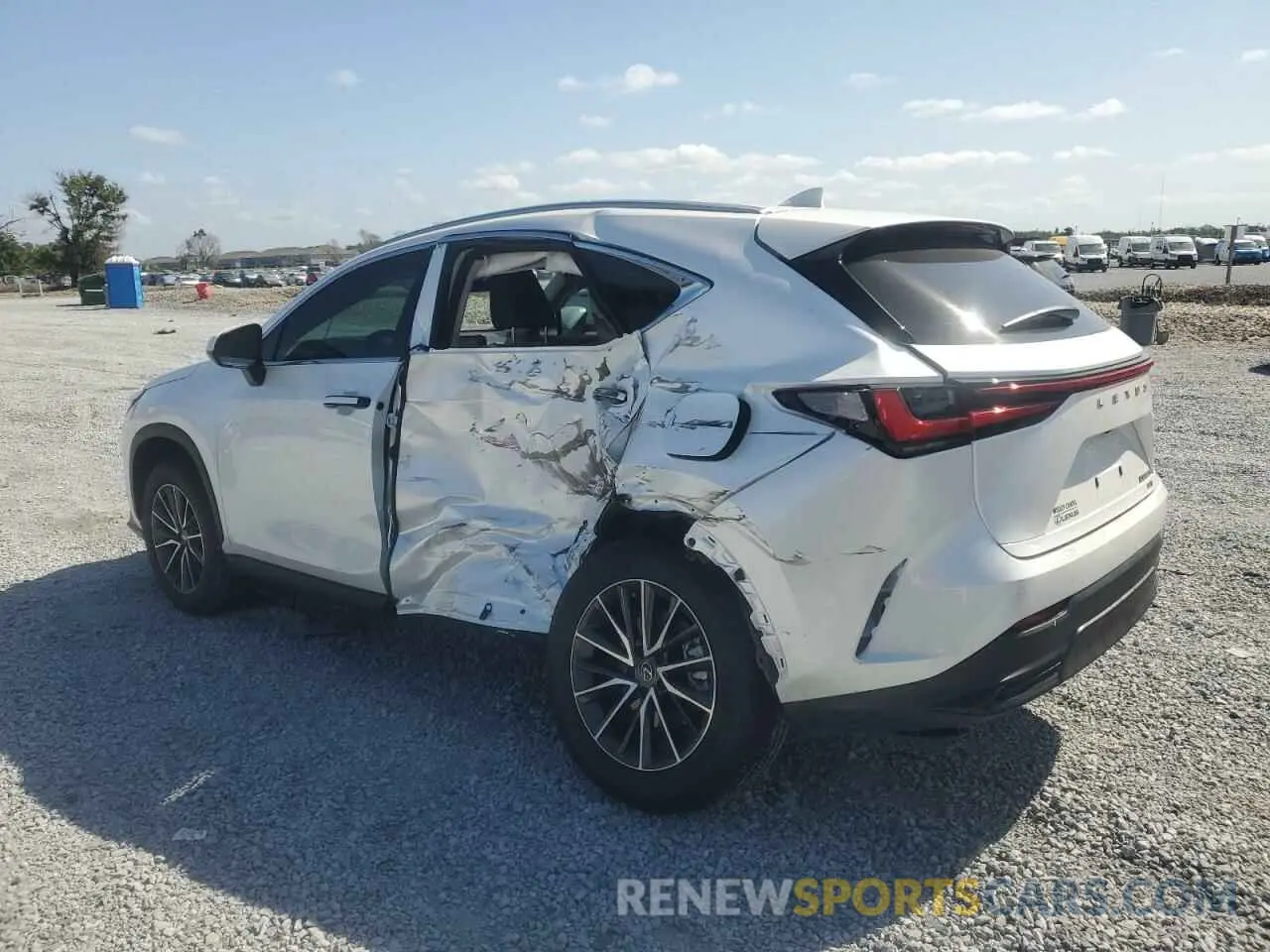 2 Фотография поврежденного автомобиля JTJGKCEZXS5026206 LEXUS NX 350H BA 2025