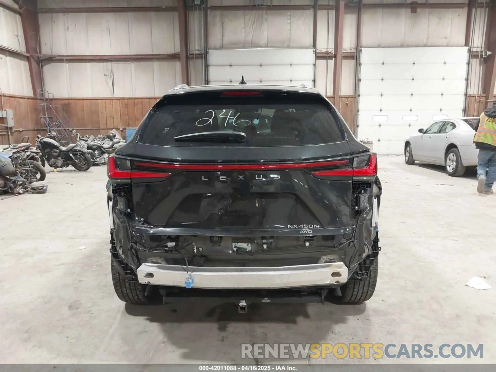 16 Фотография поврежденного автомобиля JTJHKCFZ3N2003665 LEXUS NX 450H+ 2022