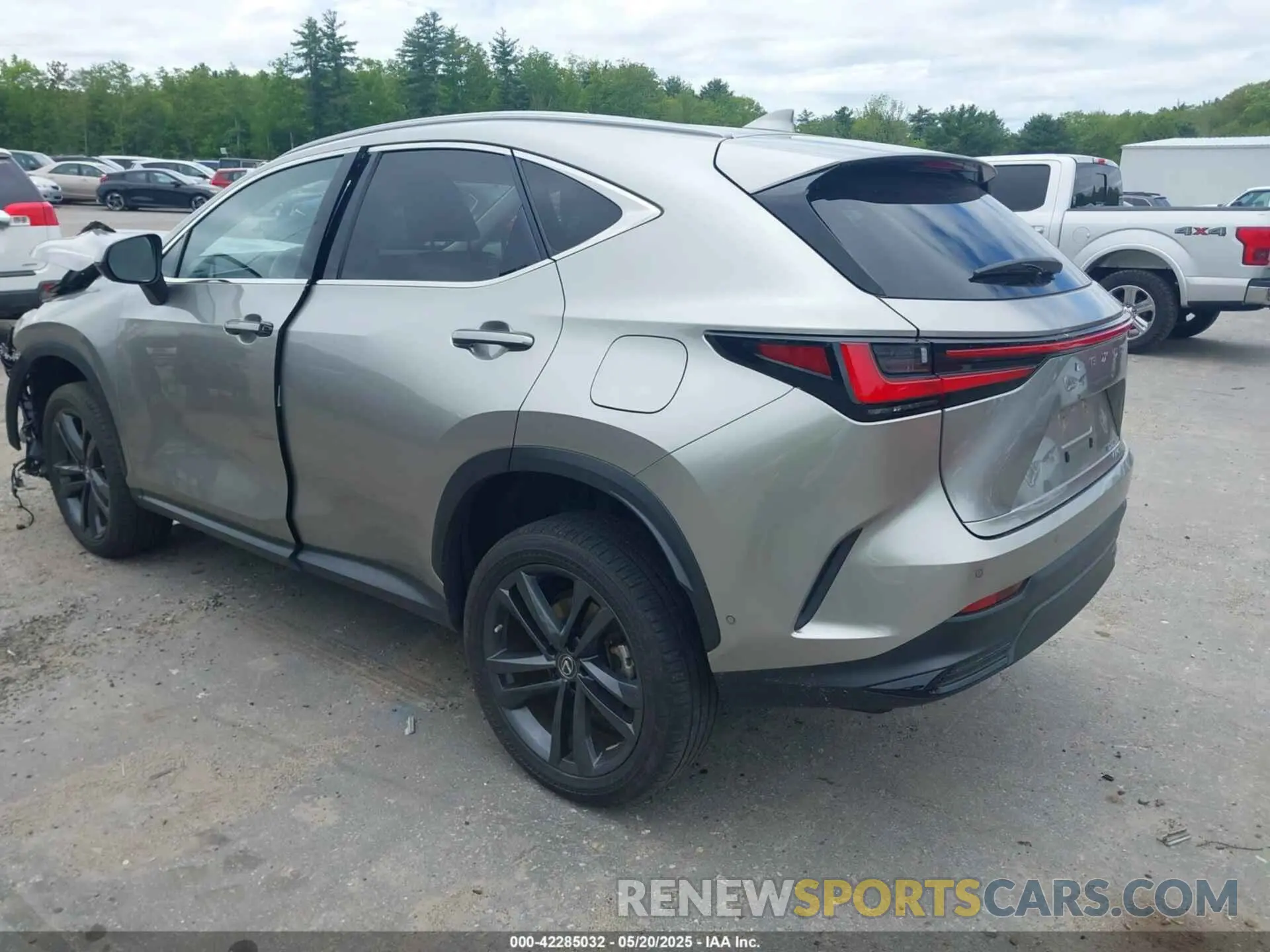 3 Photograph of a damaged car JTJHKCFZ4N2000998 LEXUS NX 450H+ 2022