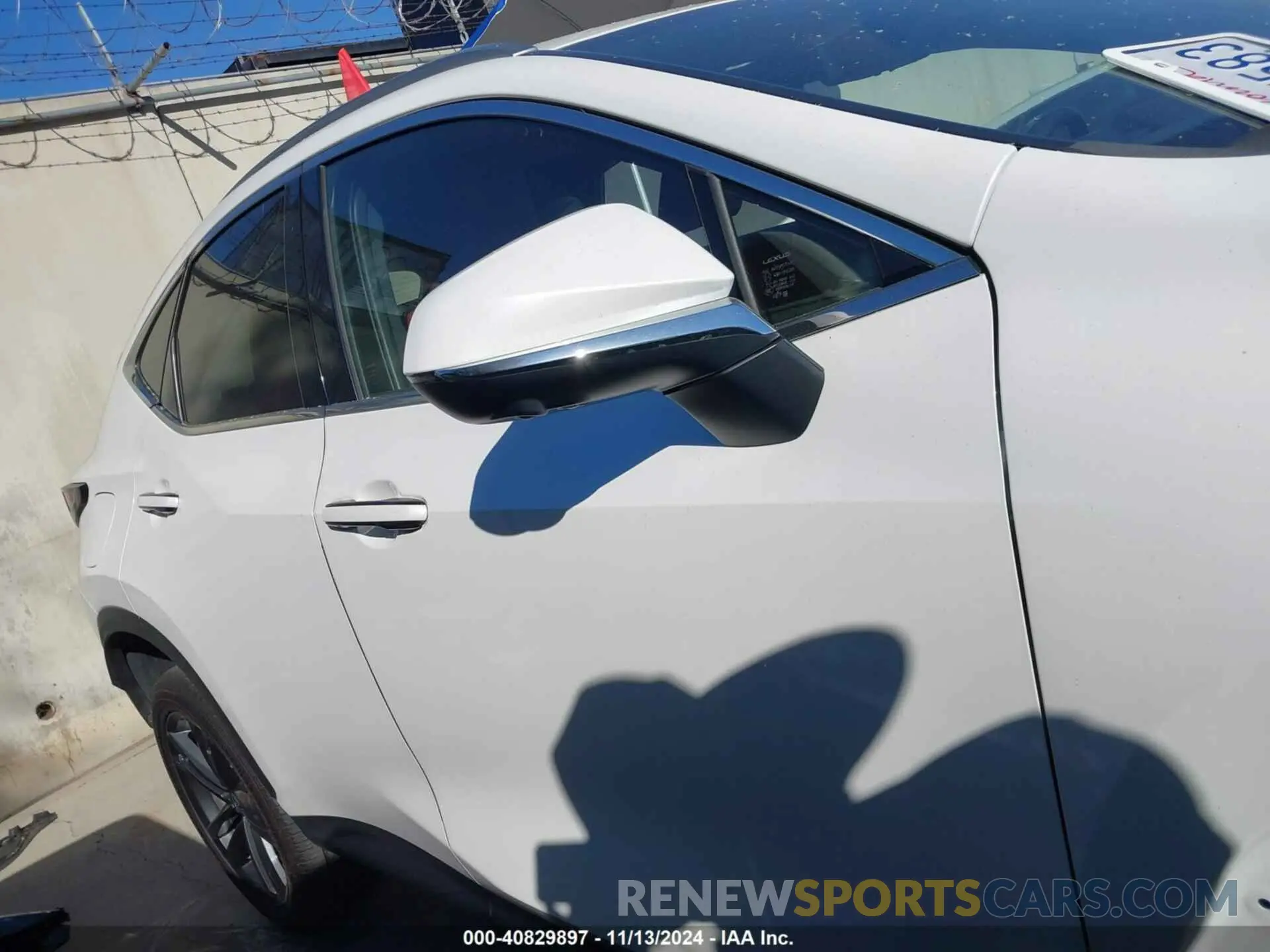 13 Фотография поврежденного автомобиля JTJHKCFZ6N2009153 LEXUS NX 450H+ 2022