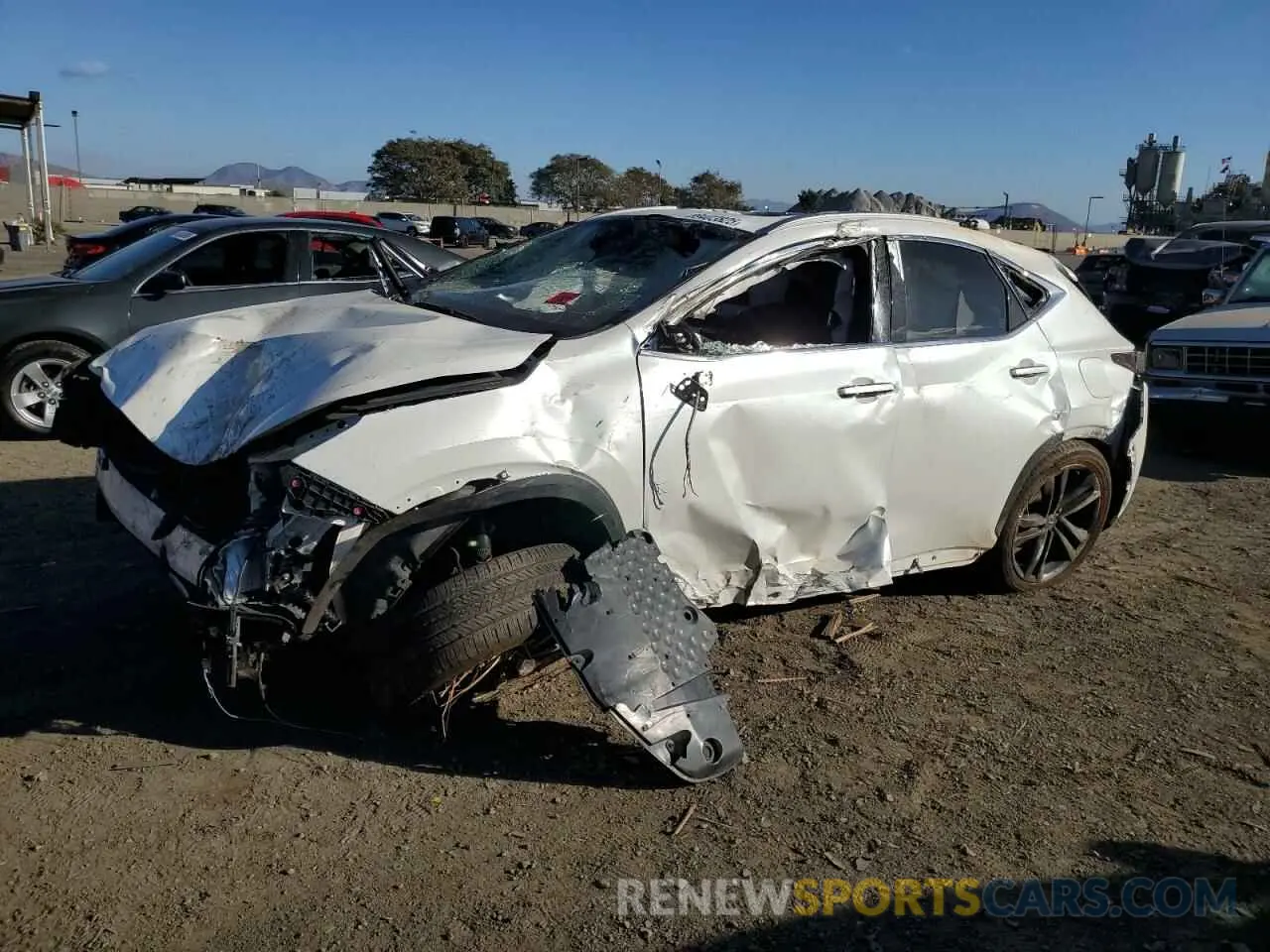 1 Фотография поврежденного автомобиля JTJHKCFZ7N2005953 LEXUS NX 450H 2022