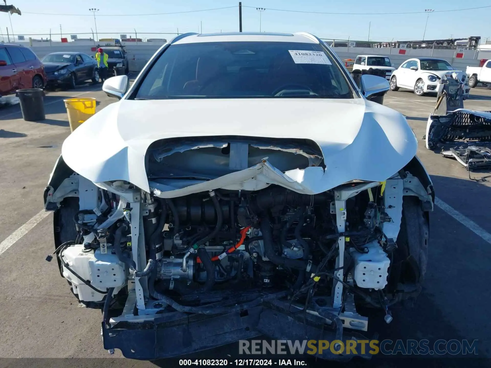 13 Фотография поврежденного автомобиля JTJHKCFZ6R2036732 LEXUS NX 450H+ 2024