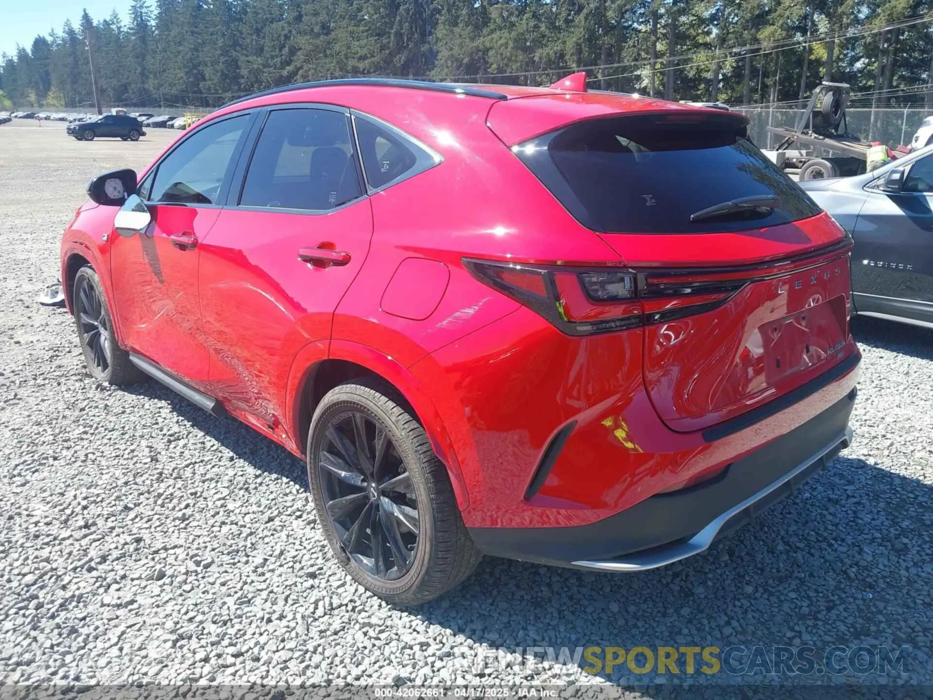 3 Фотография поврежденного автомобиля JTJKKCFZ9S2043833 LEXUS NX 450H+ 2025