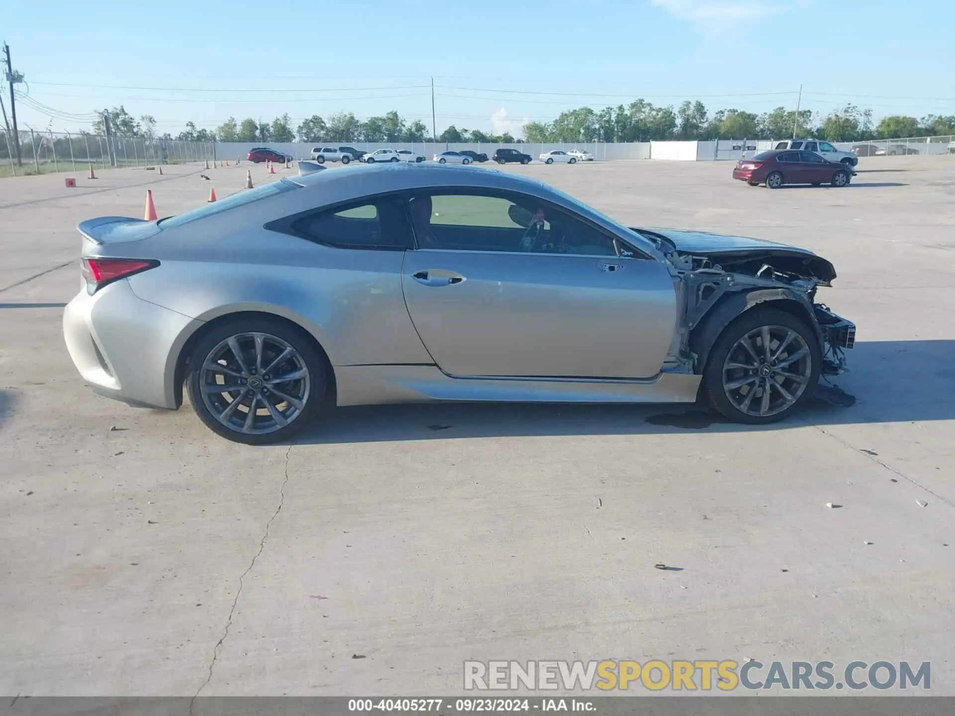 13 Photograph of a damaged car JTHHA5BC0K5009936 LEXUS RC 300 2019