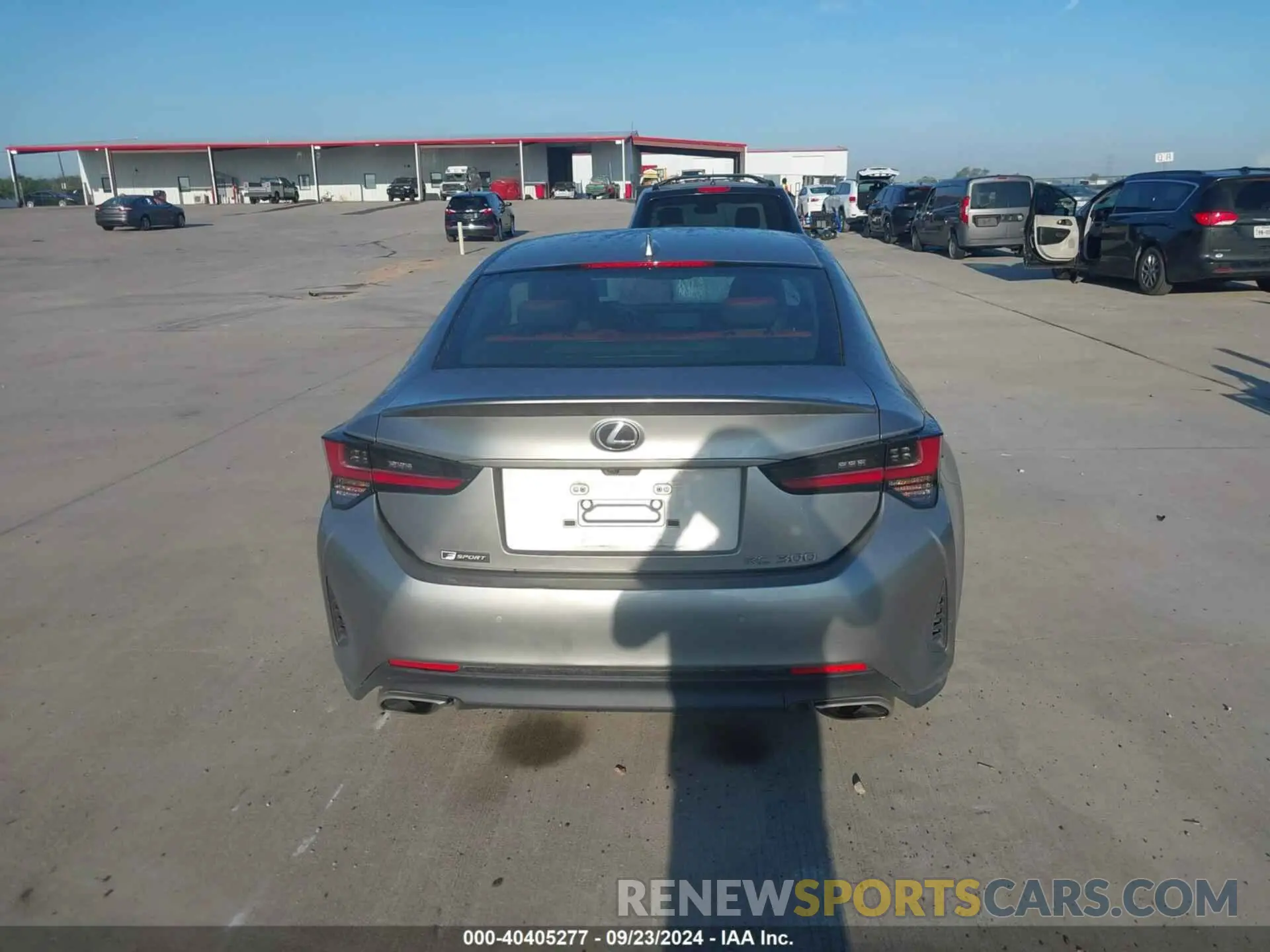 16 Photograph of a damaged car JTHHA5BC0K5009936 LEXUS RC 300 2019