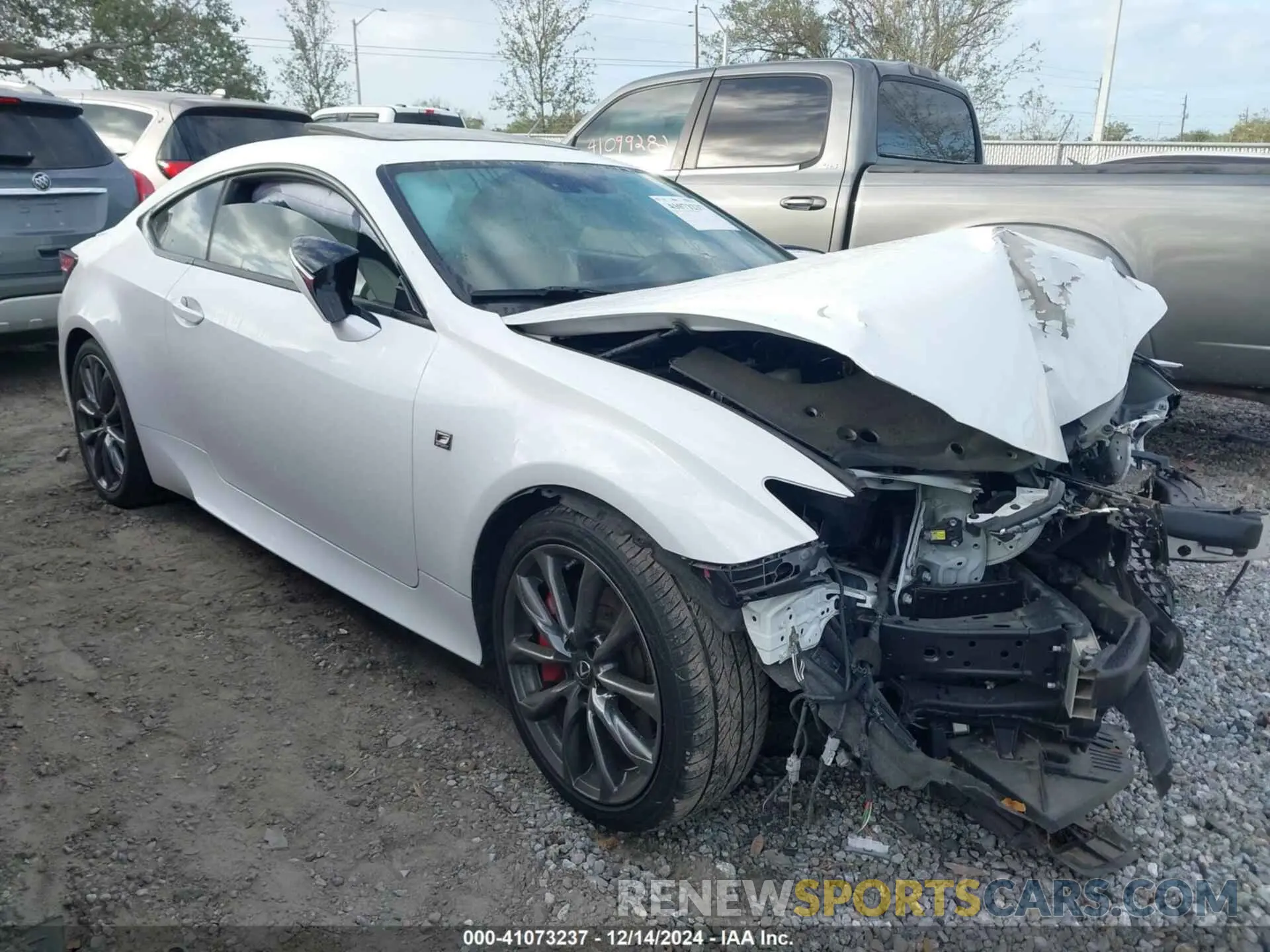1 Фотография поврежденного автомобиля JTHHA5BC6K5009813 LEXUS RC 300 2019