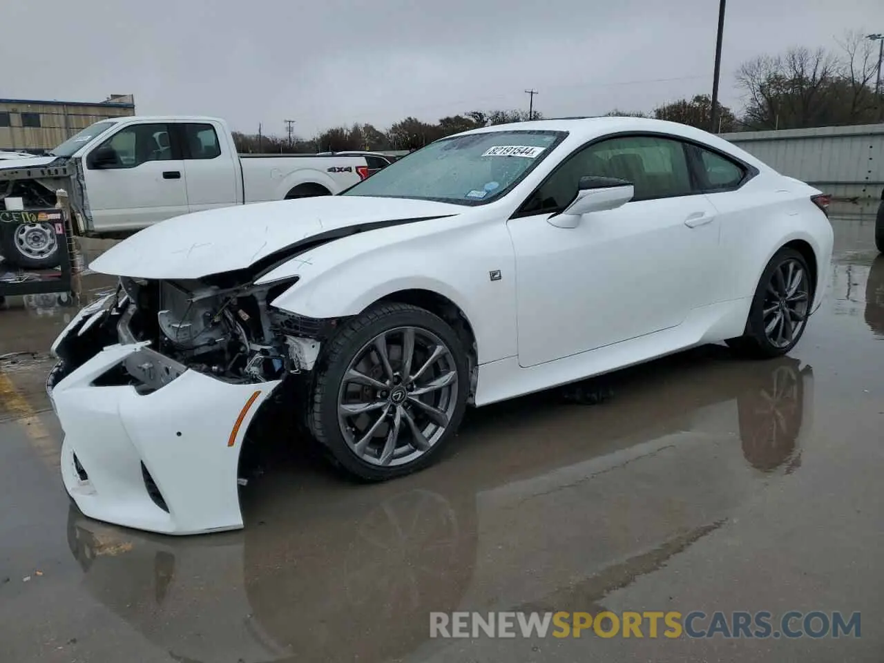 1 Фотография поврежденного автомобиля JTHGA5BC0L5010484 LEXUS RC 300 F S 2020