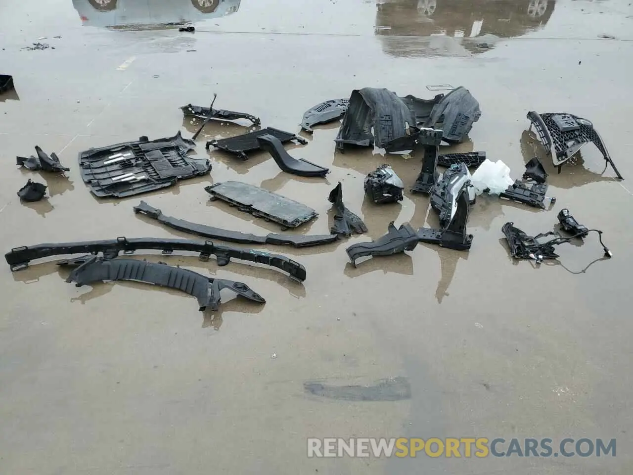 12 Фотография поврежденного автомобиля JTHGA5BC0L5010484 LEXUS RC 300 F S 2020
