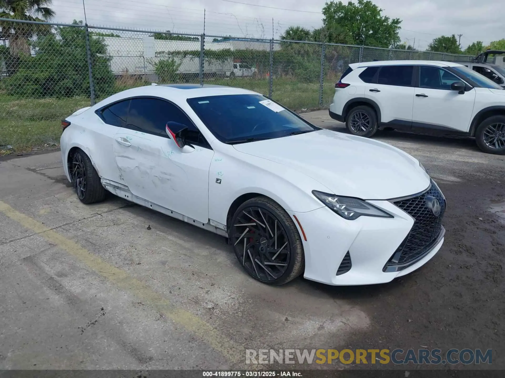 1 Фотография поврежденного автомобиля JTHHZ5BC7K5019694 LEXUS RC 350 2019