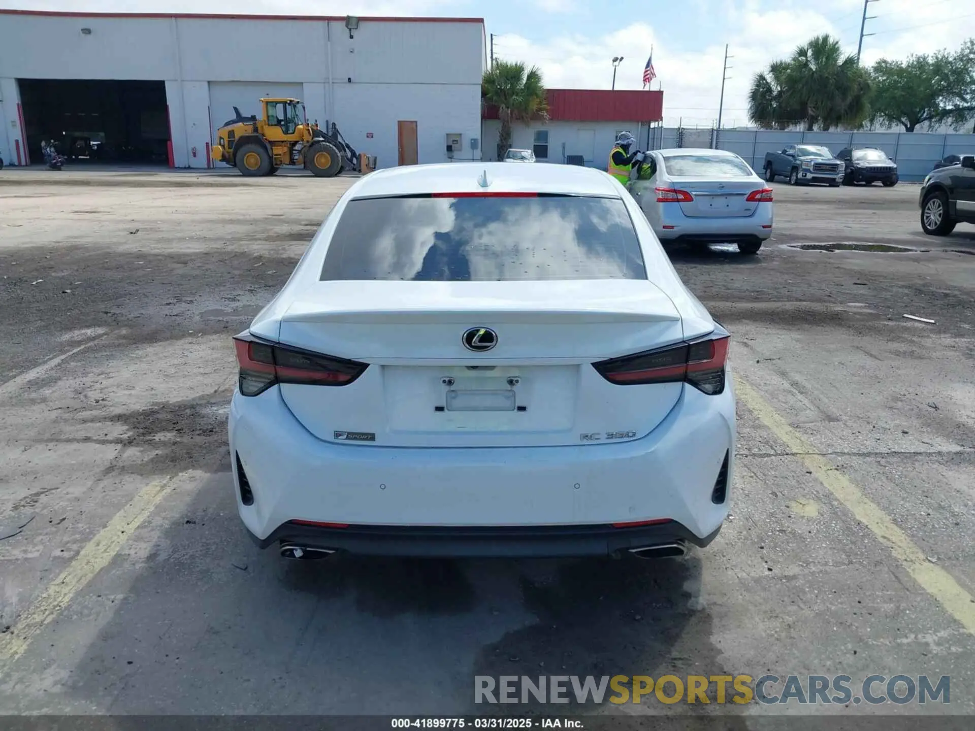 16 Фотография поврежденного автомобиля JTHHZ5BC7K5019694 LEXUS RC 350 2019