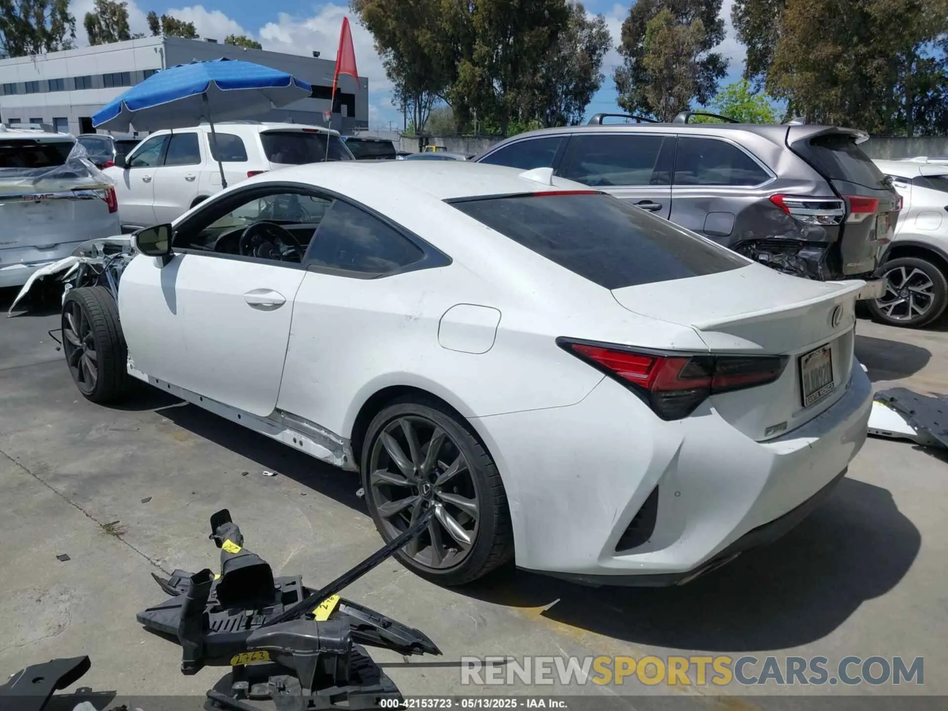 3 Фотография поврежденного автомобиля JTHHZ5BC7K5020831 LEXUS RC 350 2019