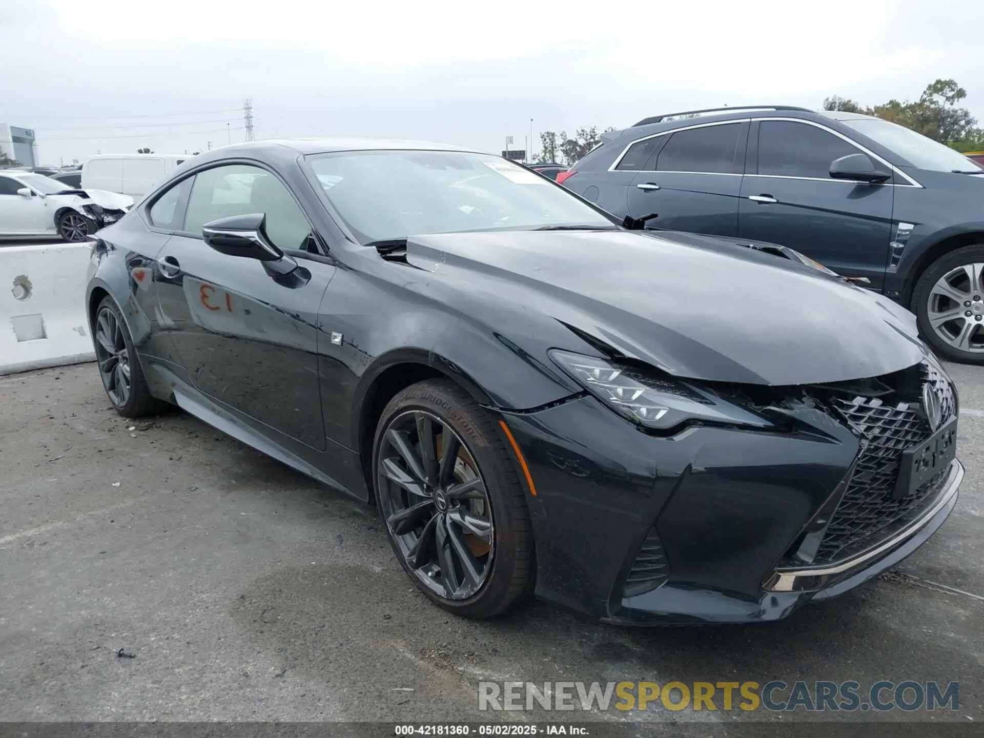 1 Фотография поврежденного автомобиля JTHGZ5BC4P5027402 LEXUS RC 350 2023
