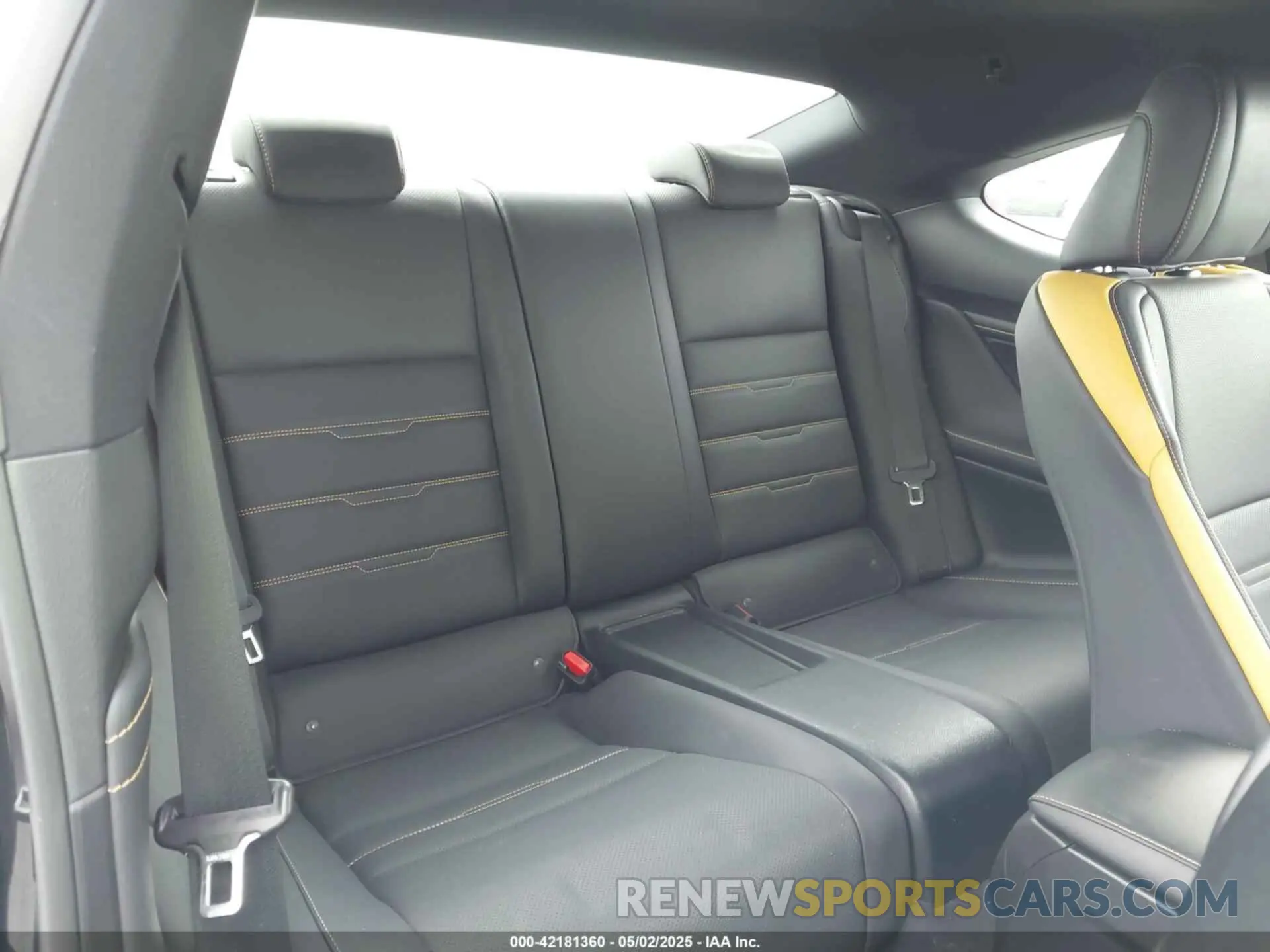 8 Фотография поврежденного автомобиля JTHGZ5BC4P5027402 LEXUS RC 350 2023