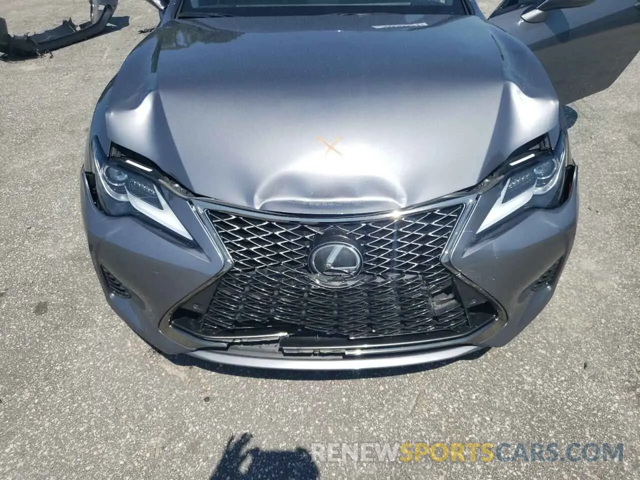 11 Photograph of a damaged car JTHHA5BC4K5009311 LEXUS RC300 2019