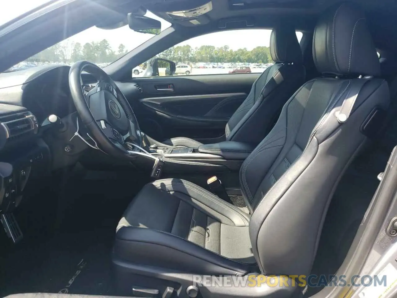 7 Photograph of a damaged car JTHHA5BC4K5009311 LEXUS RC300 2019