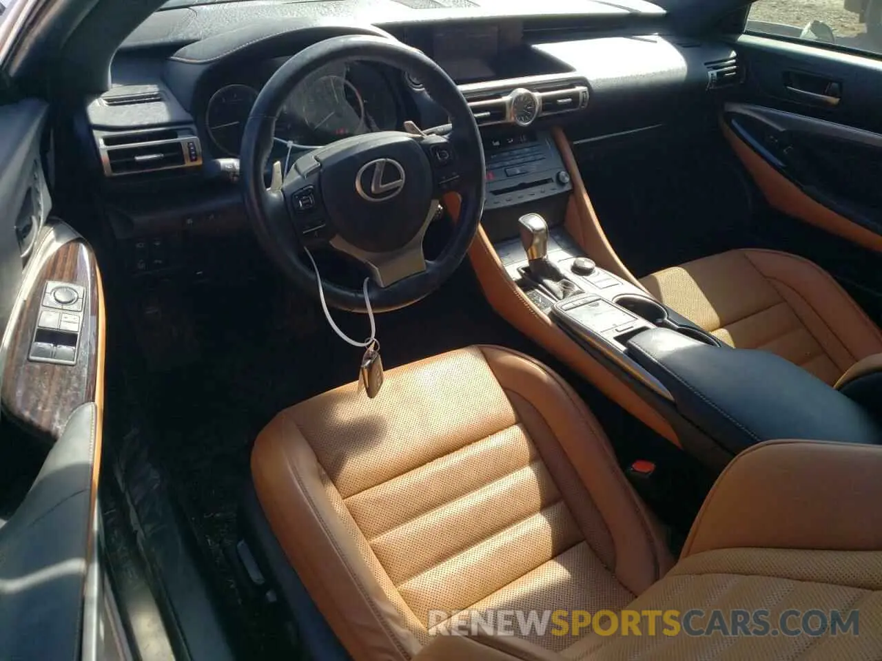 8 Photograph of a damaged car JTHS85BC9K5004980 LEXUS RC300 2019