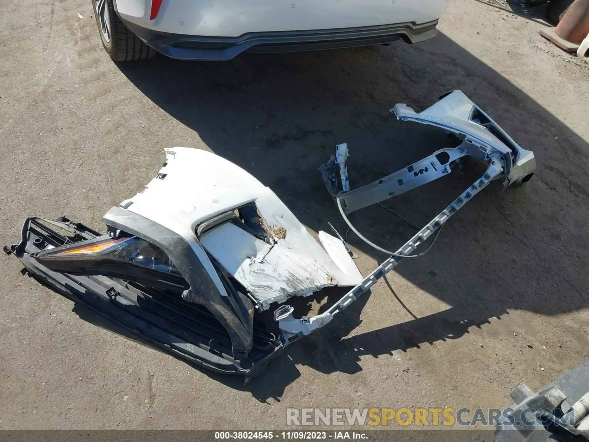 11 Photograph of a damaged car 2T2BGMCA8HC018064 LEXUS RX 2017