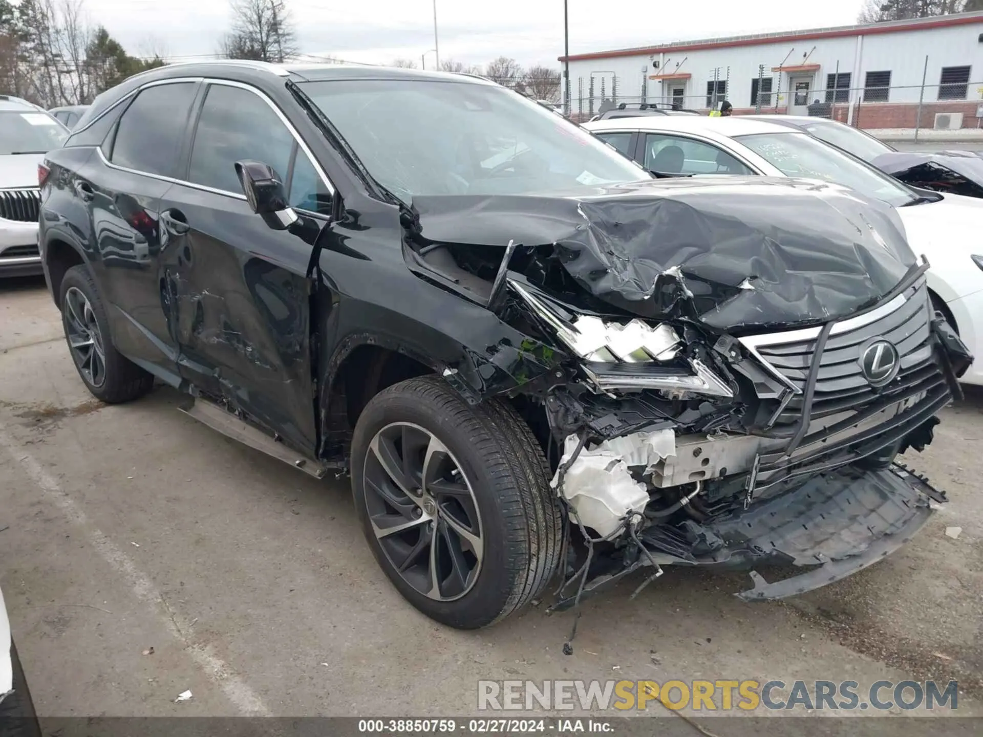 1 Фотография поврежденного автомобиля 2T2ZZMCA5HC051659 LEXUS RX 2017
