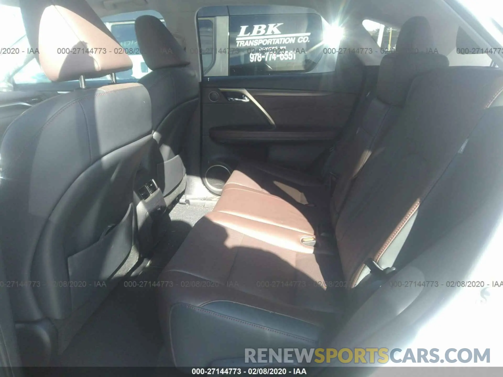8 Photograph of a damaged car 2T2BZMCA4KC181215 LEXUS RX 2019