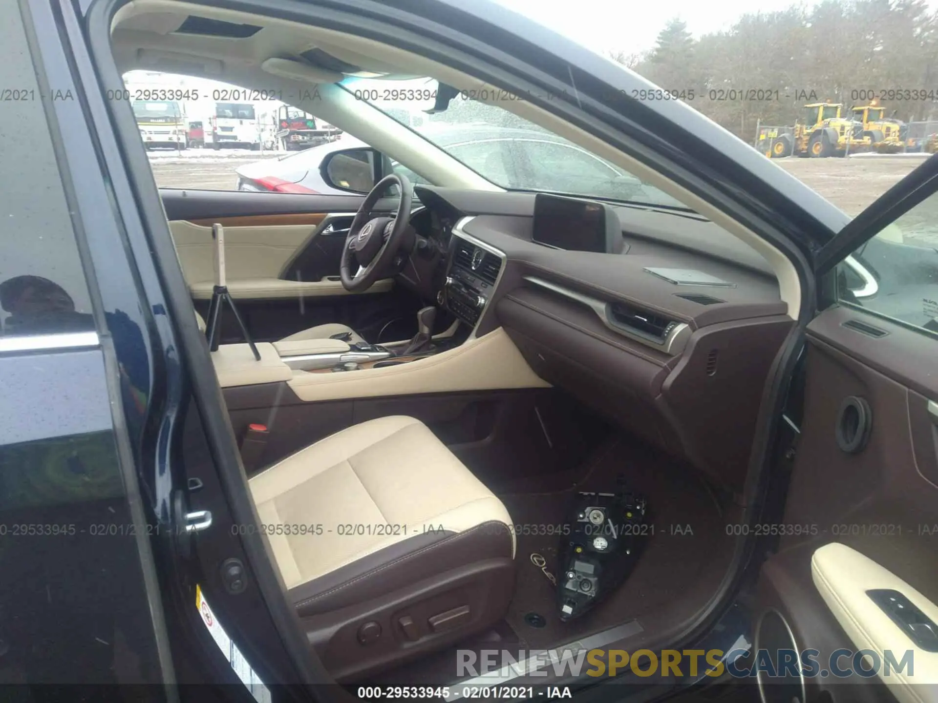 5 Photograph of a damaged car 2T2BZMCA4KC212057 LEXUS RX 2019