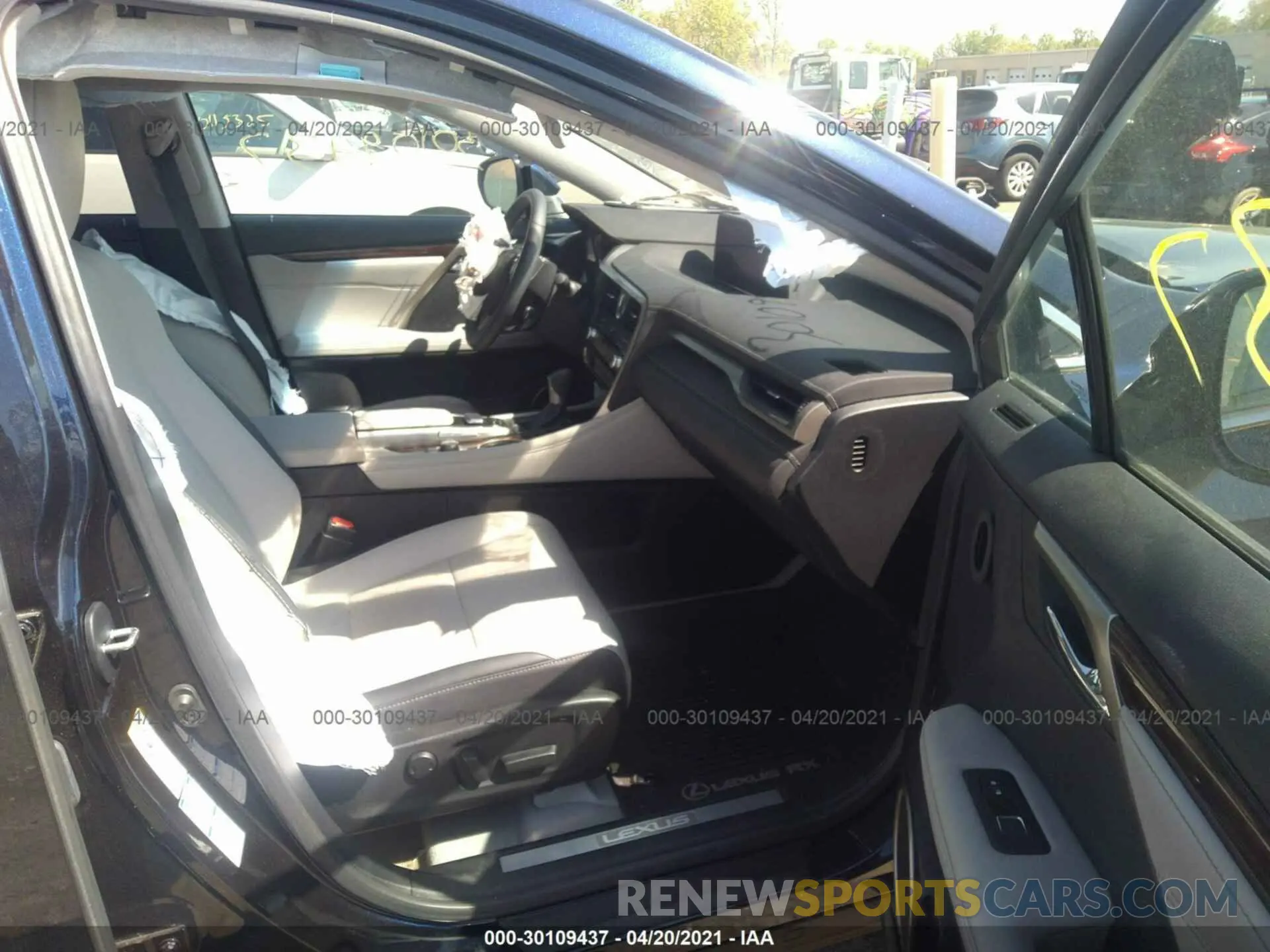 5 Фотография поврежденного автомобиля 2T2BZMCA9KC194204 LEXUS RX 2019