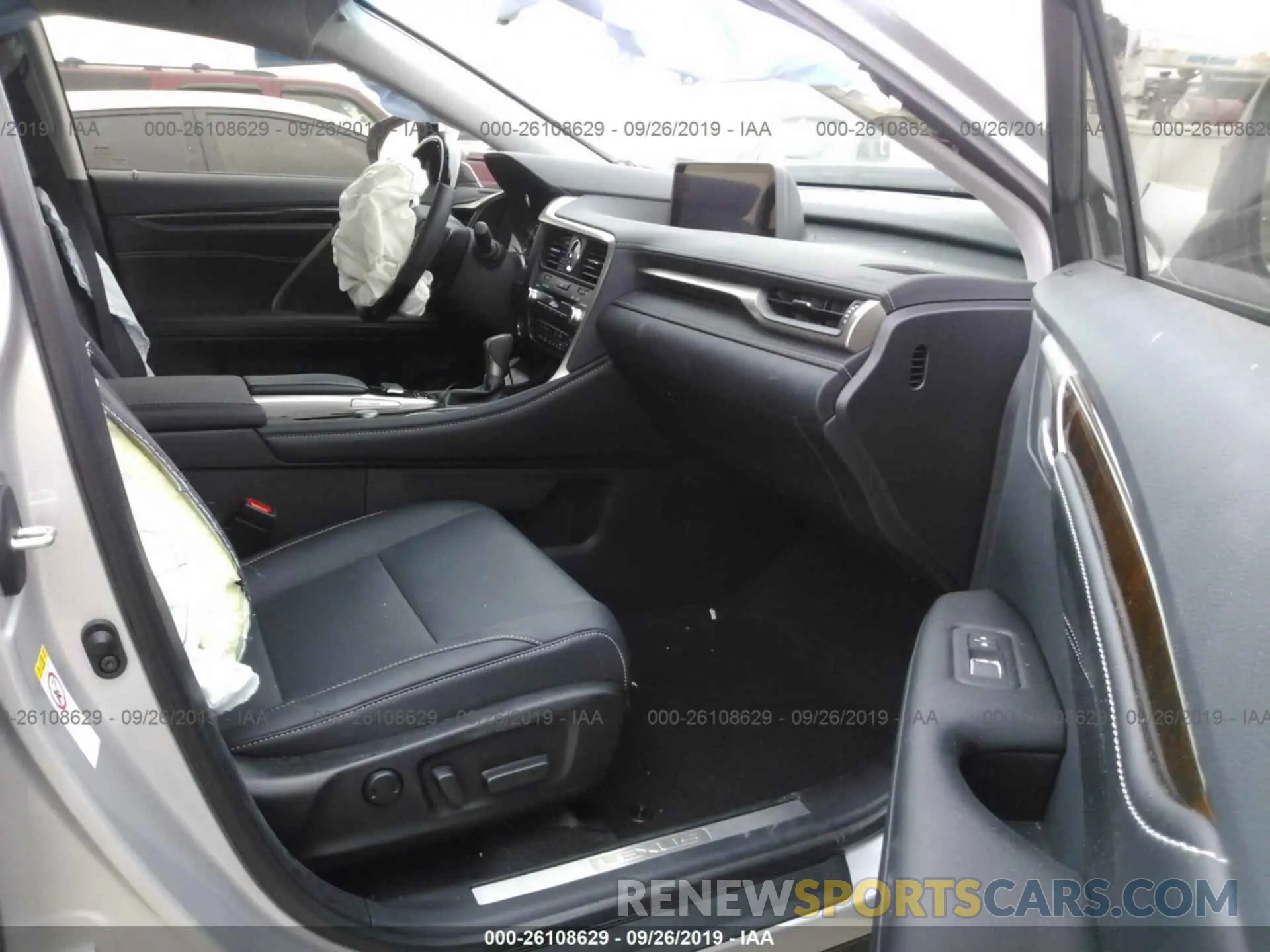 5 Photograph of a damaged car 2T2ZZMCA1KC146727 LEXUS RX 2019
