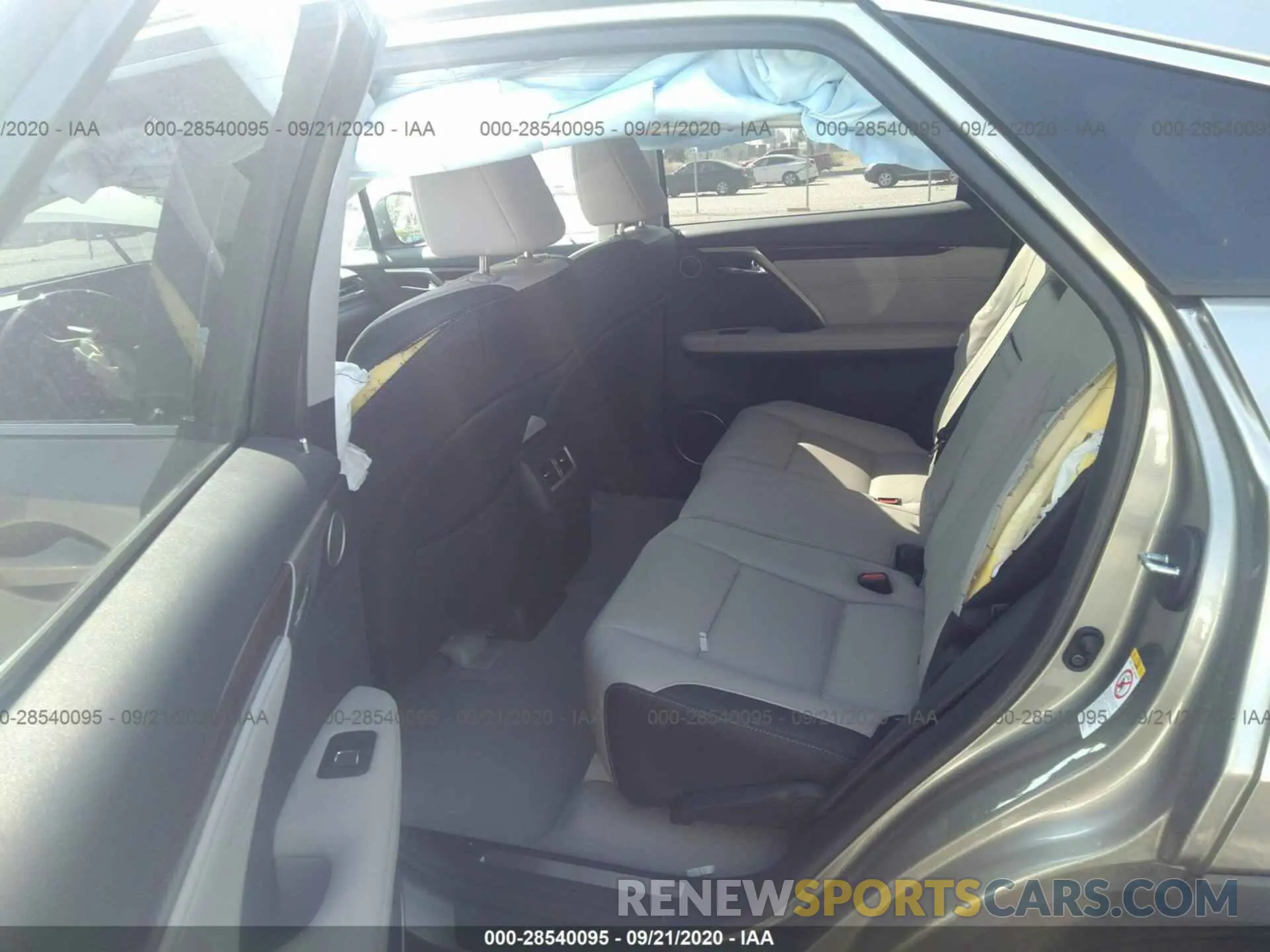 8 Photograph of a damaged car 2T2ZZMCA5KC128778 LEXUS RX 2019