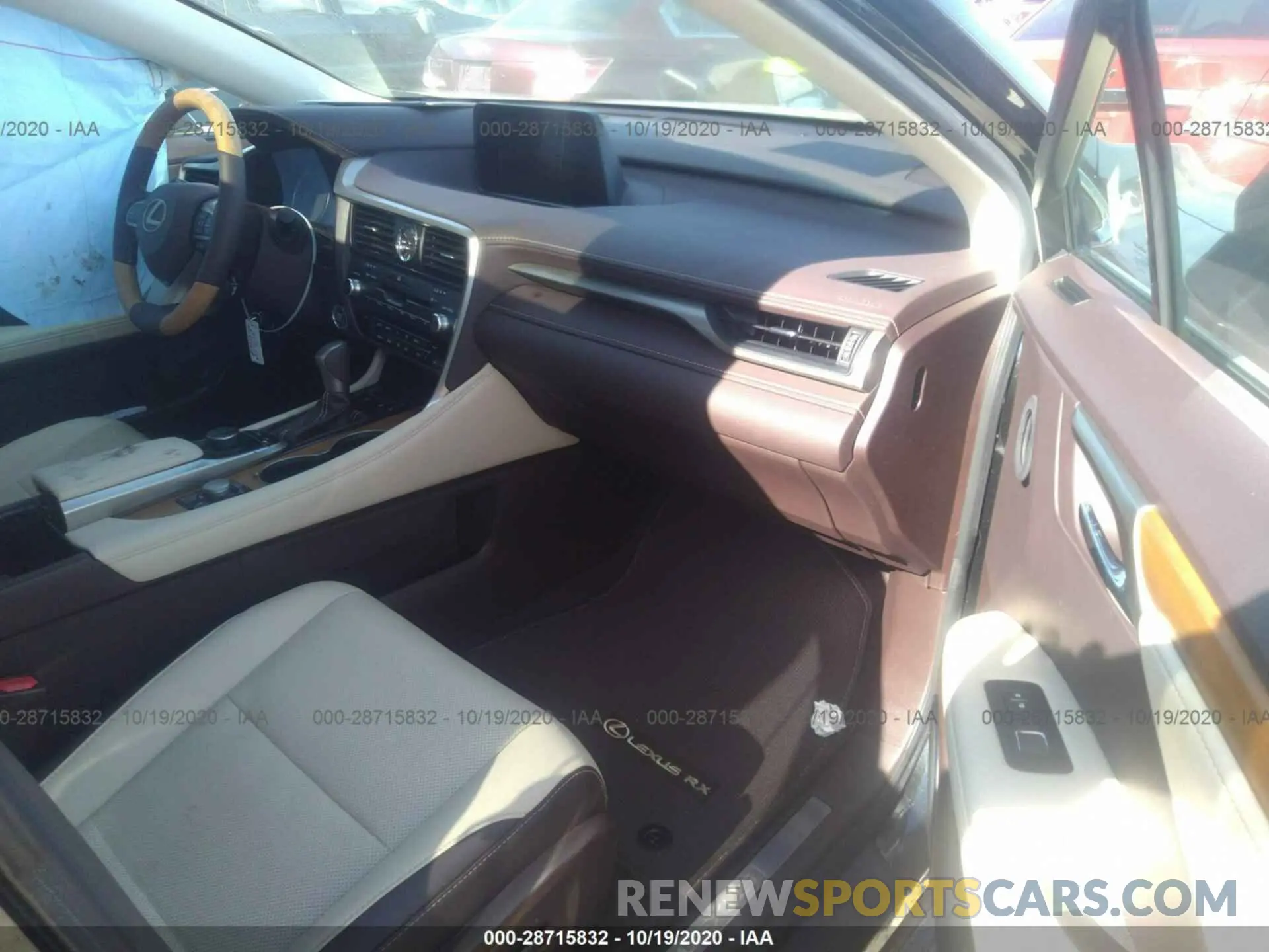 5 Photograph of a damaged car 2T2ZZMCA5KC137870 LEXUS RX 2019