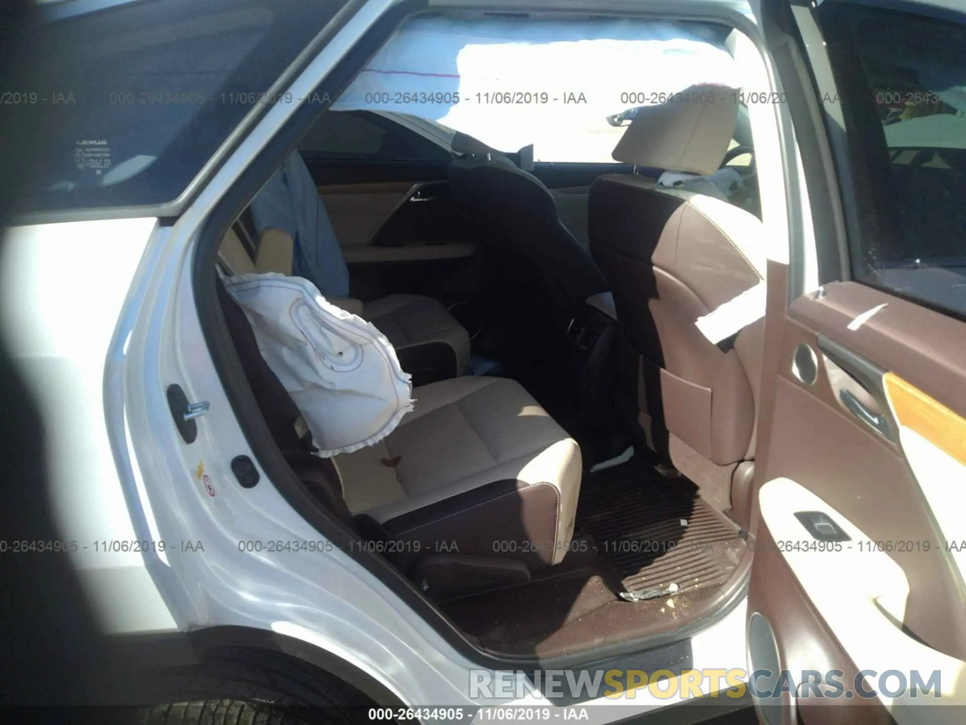 8 Photograph of a damaged car JTJDZKCA0K2016565 LEXUS RX 2019