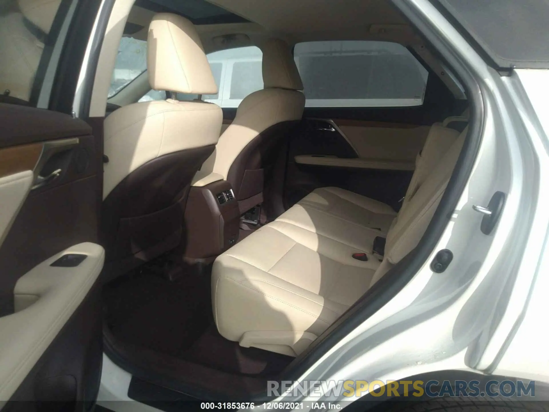 8 Photograph of a damaged car 2T2HZMAA4LC181892 LEXUS RX 2020