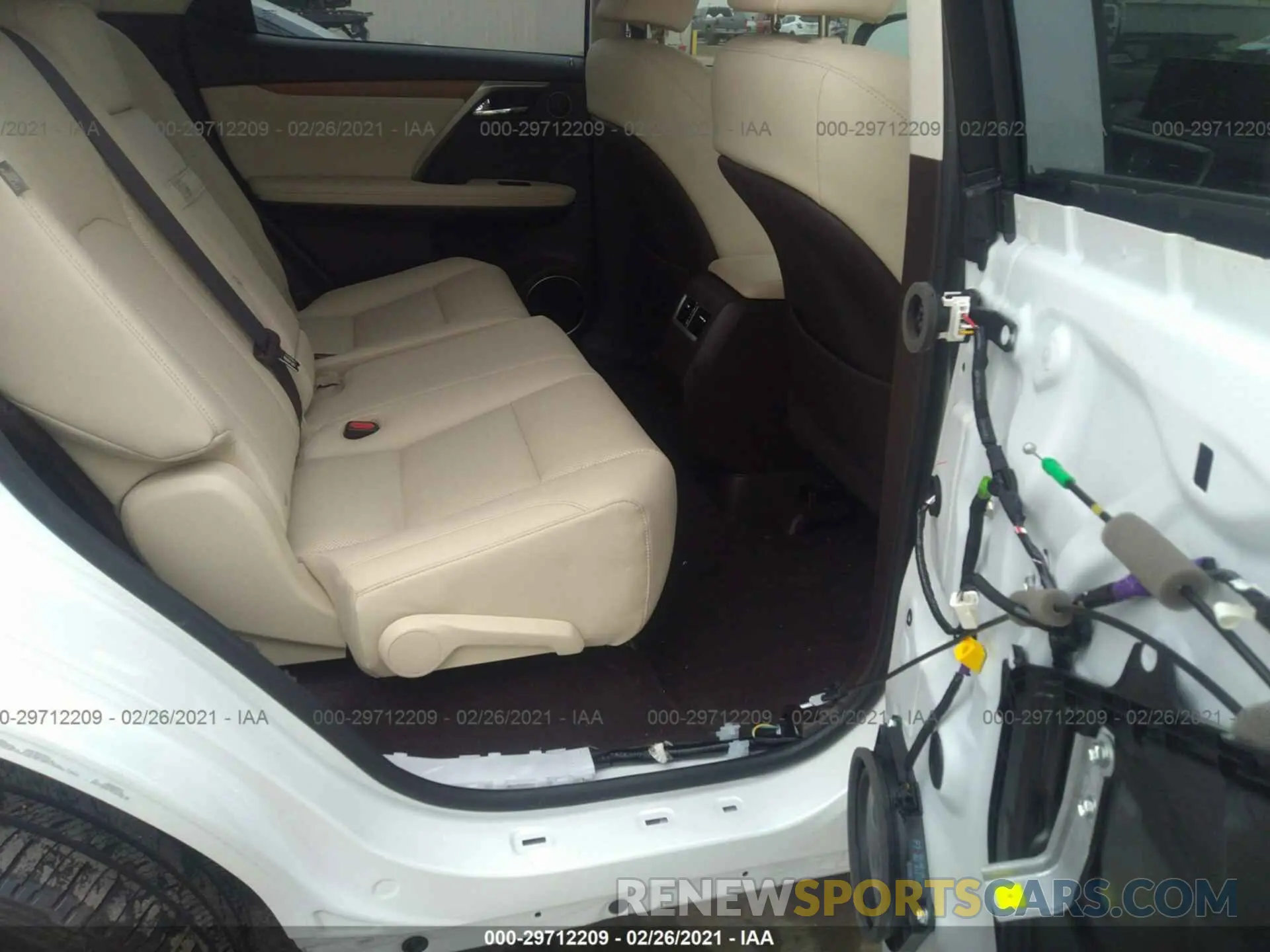 8 Фотография поврежденного автомобиля 2T2HZMAA8LC154484 LEXUS RX 2020