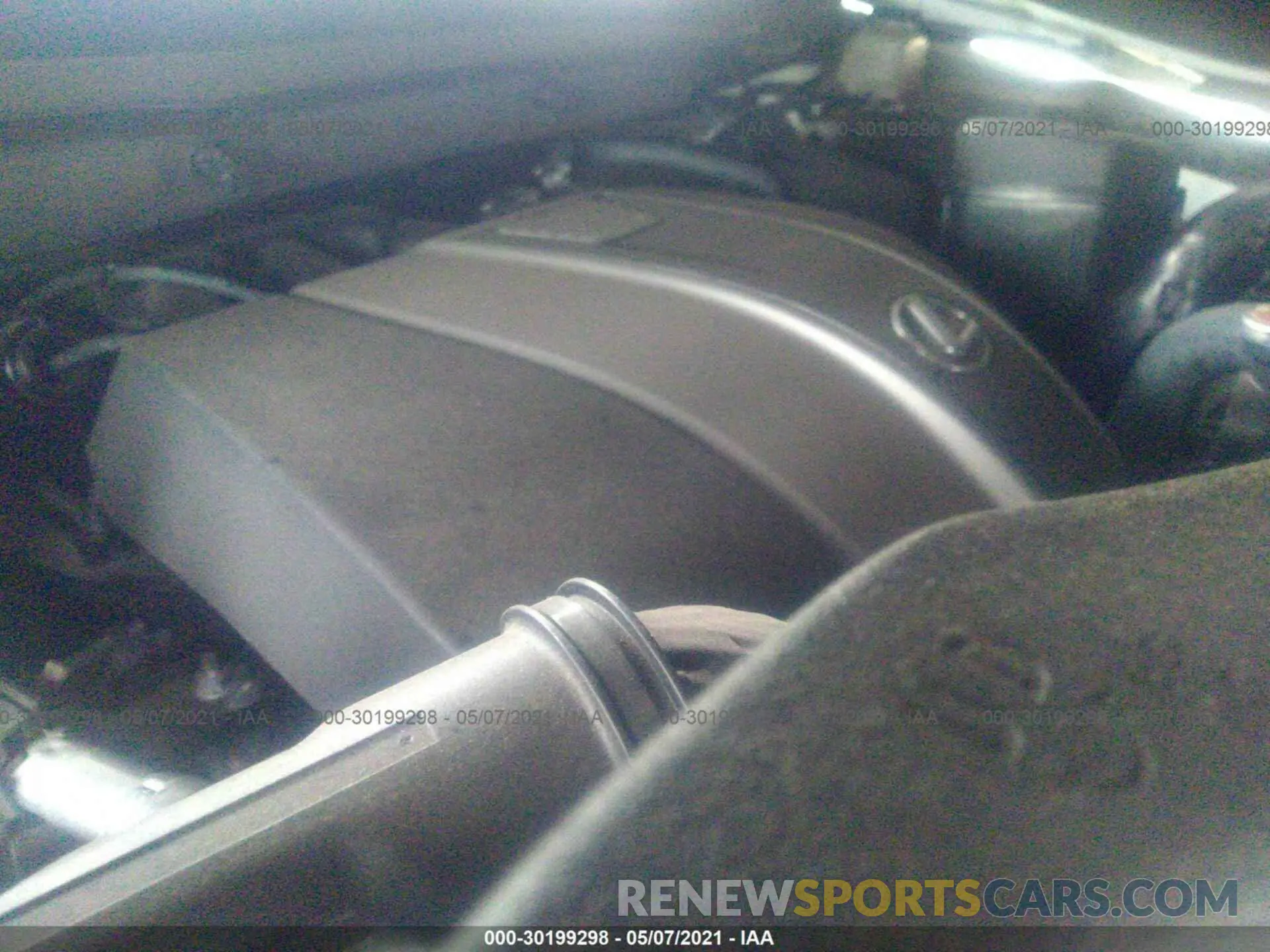 10 Photograph of a damaged car 2T2HZMAAXLC153868 LEXUS RX 2020