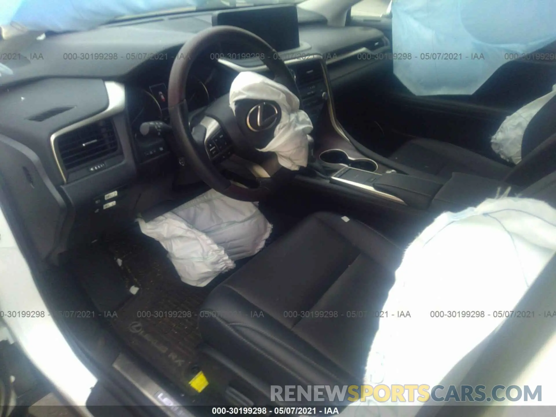 5 Photograph of a damaged car 2T2HZMAAXLC153868 LEXUS RX 2020