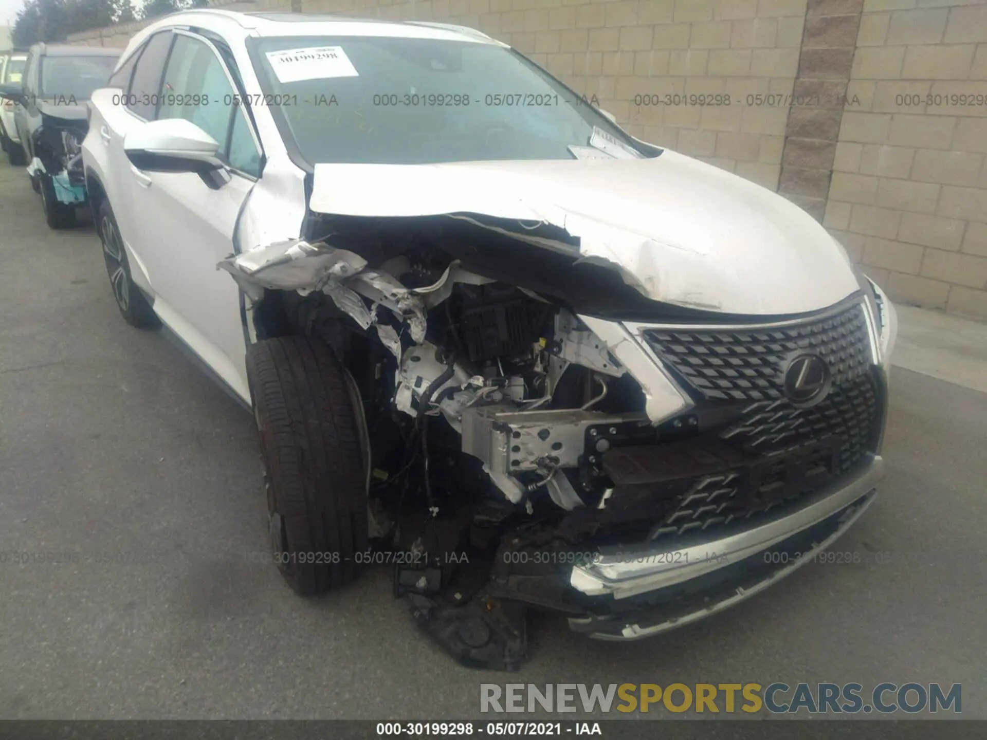 6 Photograph of a damaged car 2T2HZMAAXLC153868 LEXUS RX 2020