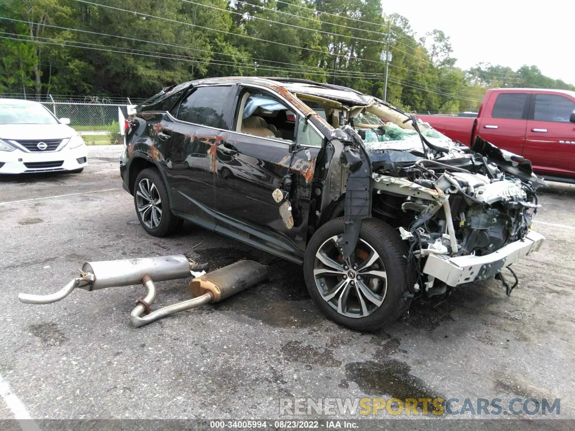 1 Photograph of a damaged car 2T2HZMAAXLC154390 LEXUS RX 2020