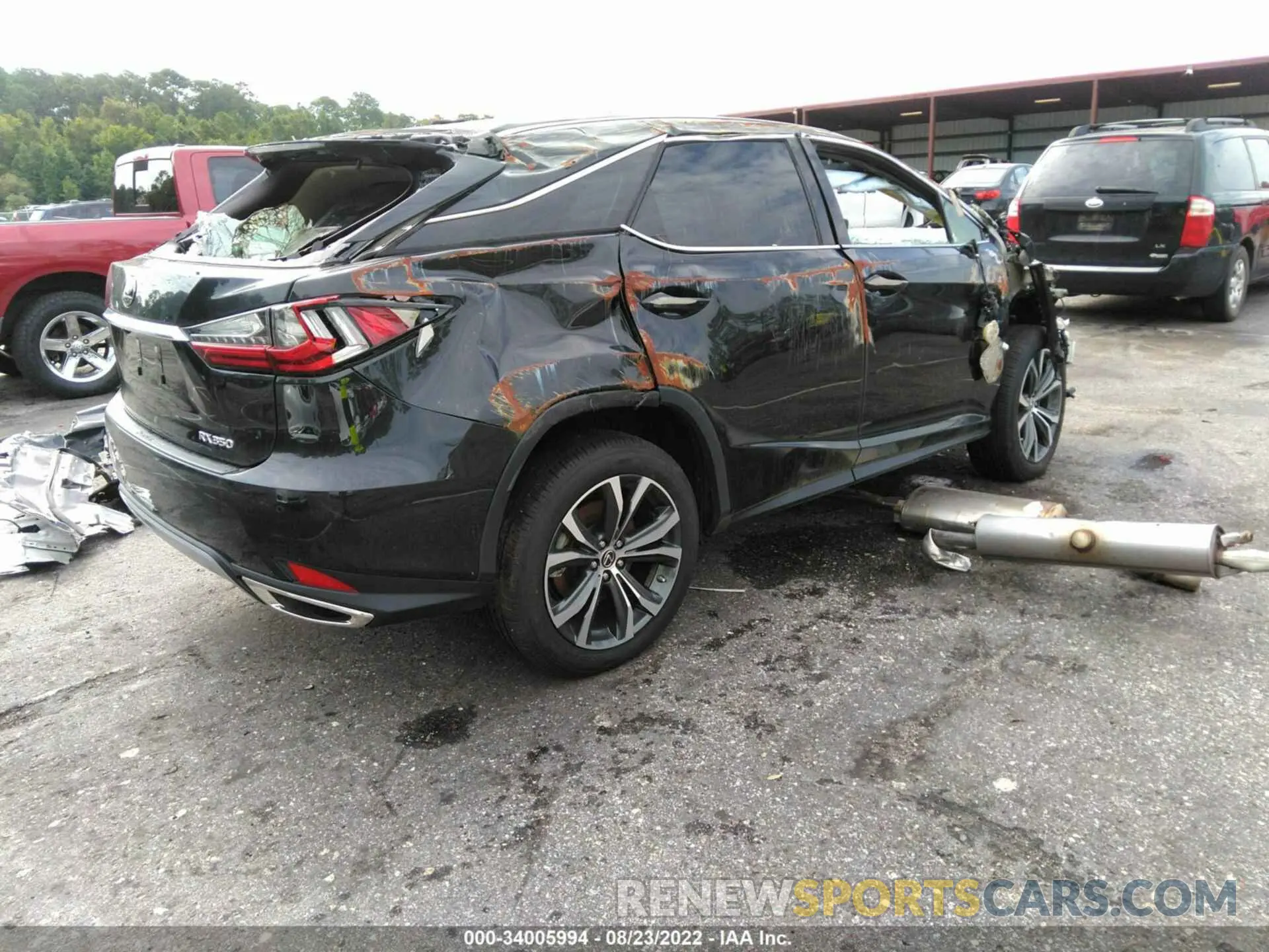4 Photograph of a damaged car 2T2HZMAAXLC154390 LEXUS RX 2020