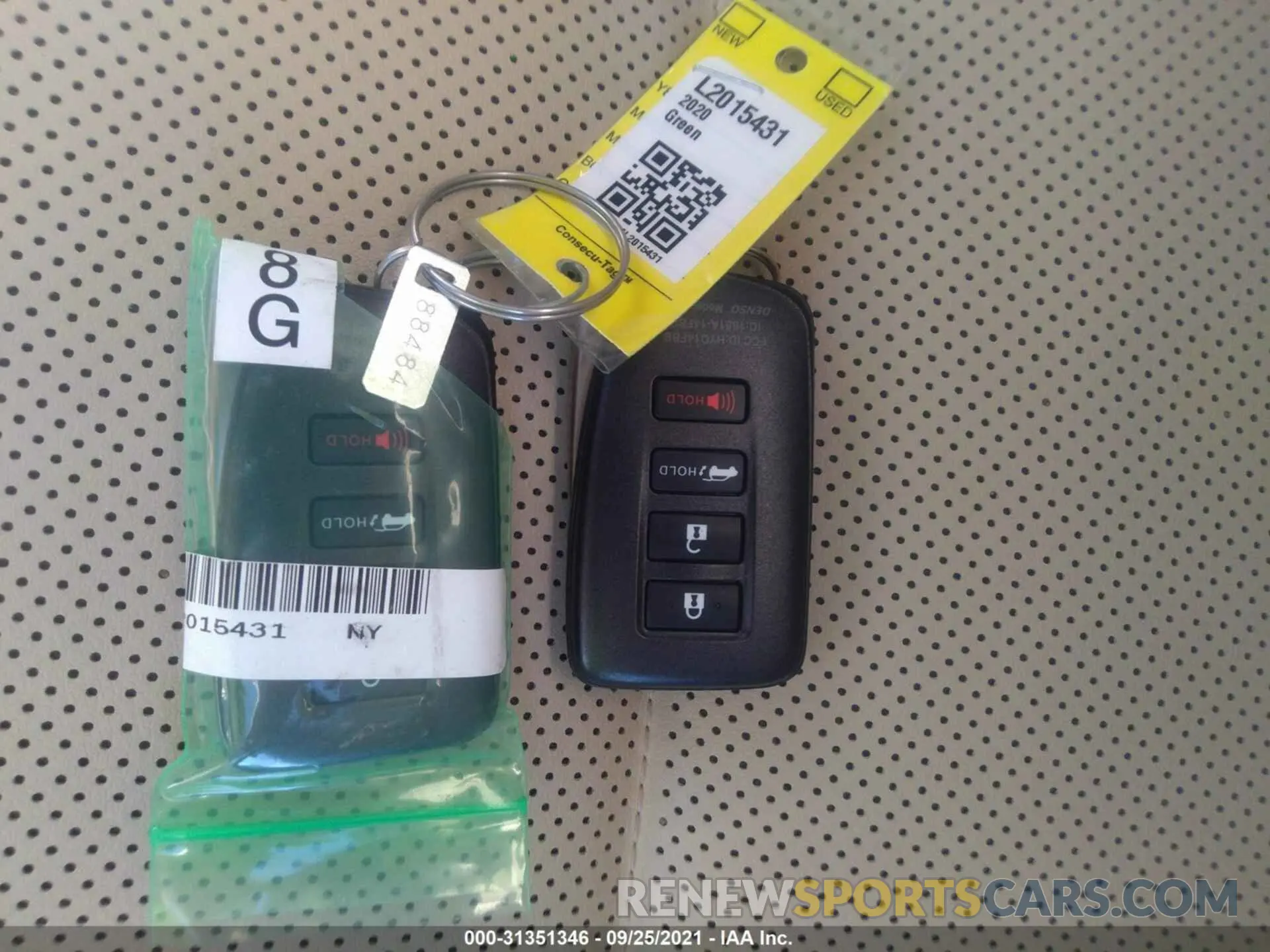 11 Фотография поврежденного автомобиля JTJHGKFA1L2015431 LEXUS RX 2020